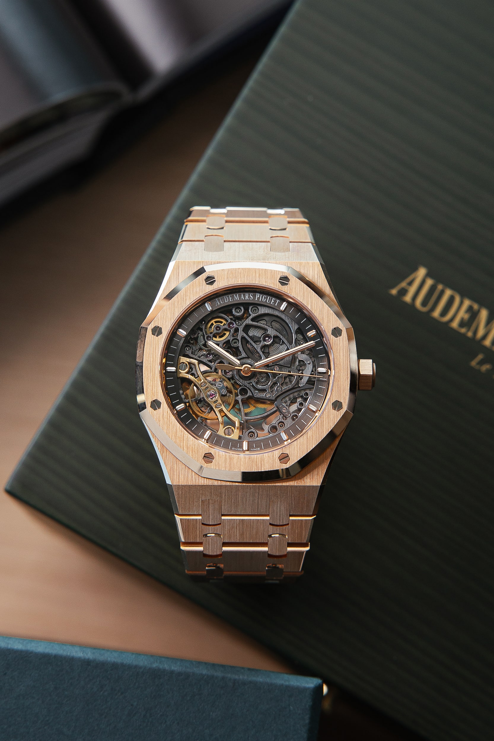 AUDEMARS PIGUET 15407OR NEW FULL SET