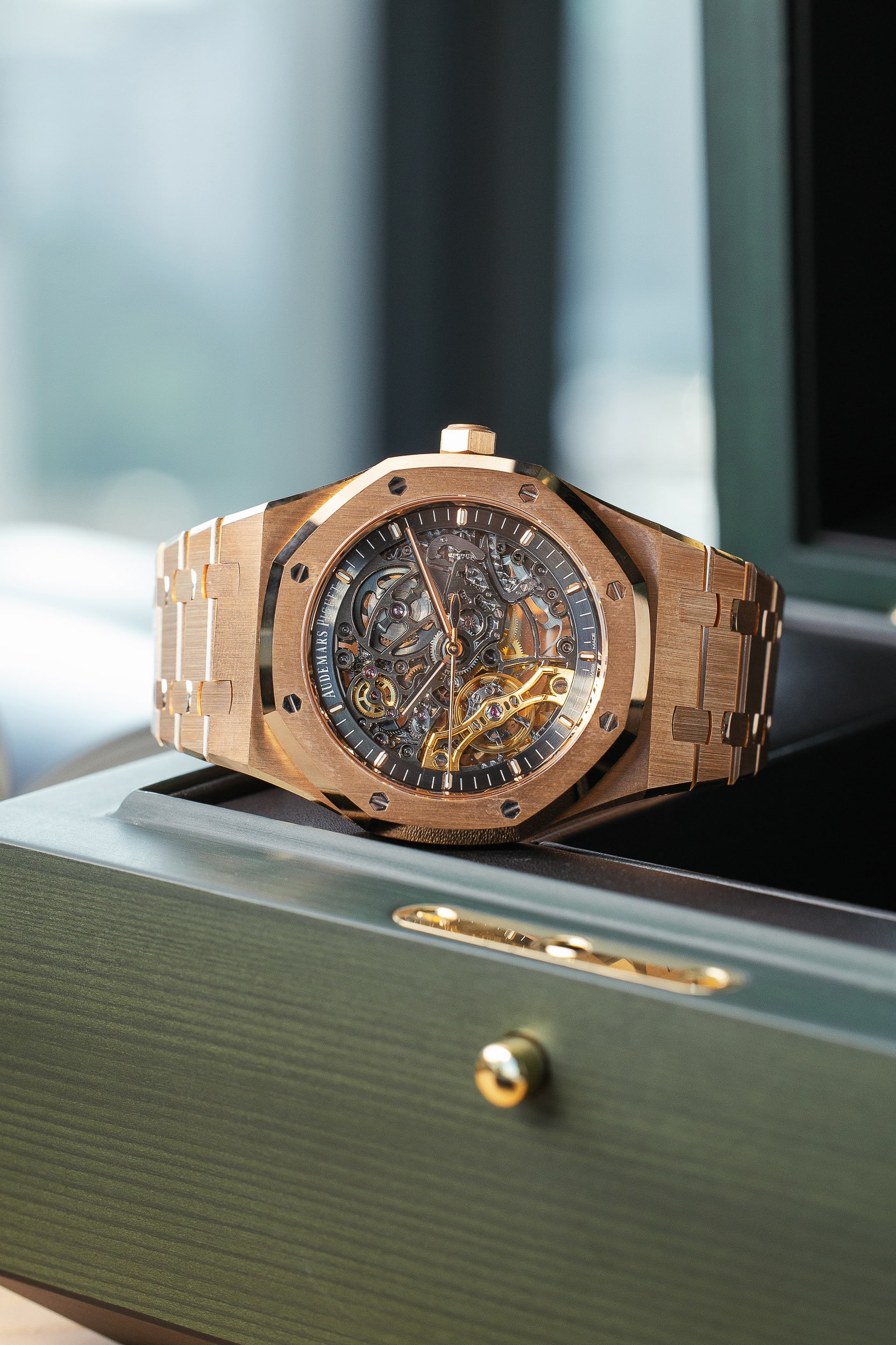 AUDEMARS PIGUET 15407OR NEW FULL SET - Image 11