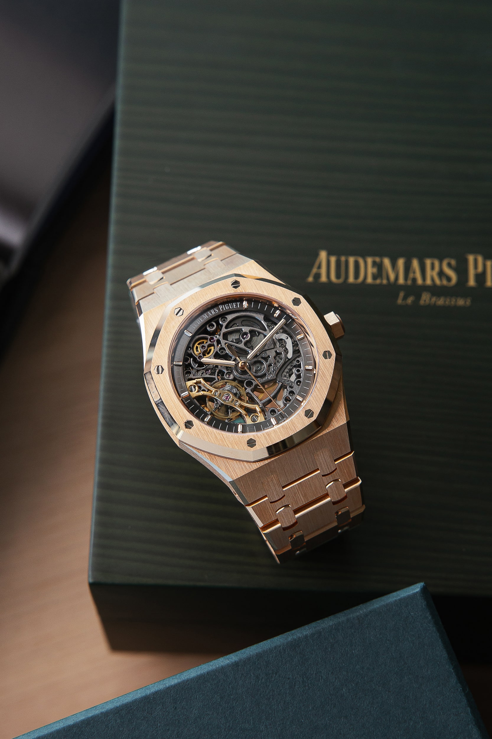 AUDEMARS PIGUET 15407OR NEW FULL SET - Image 3