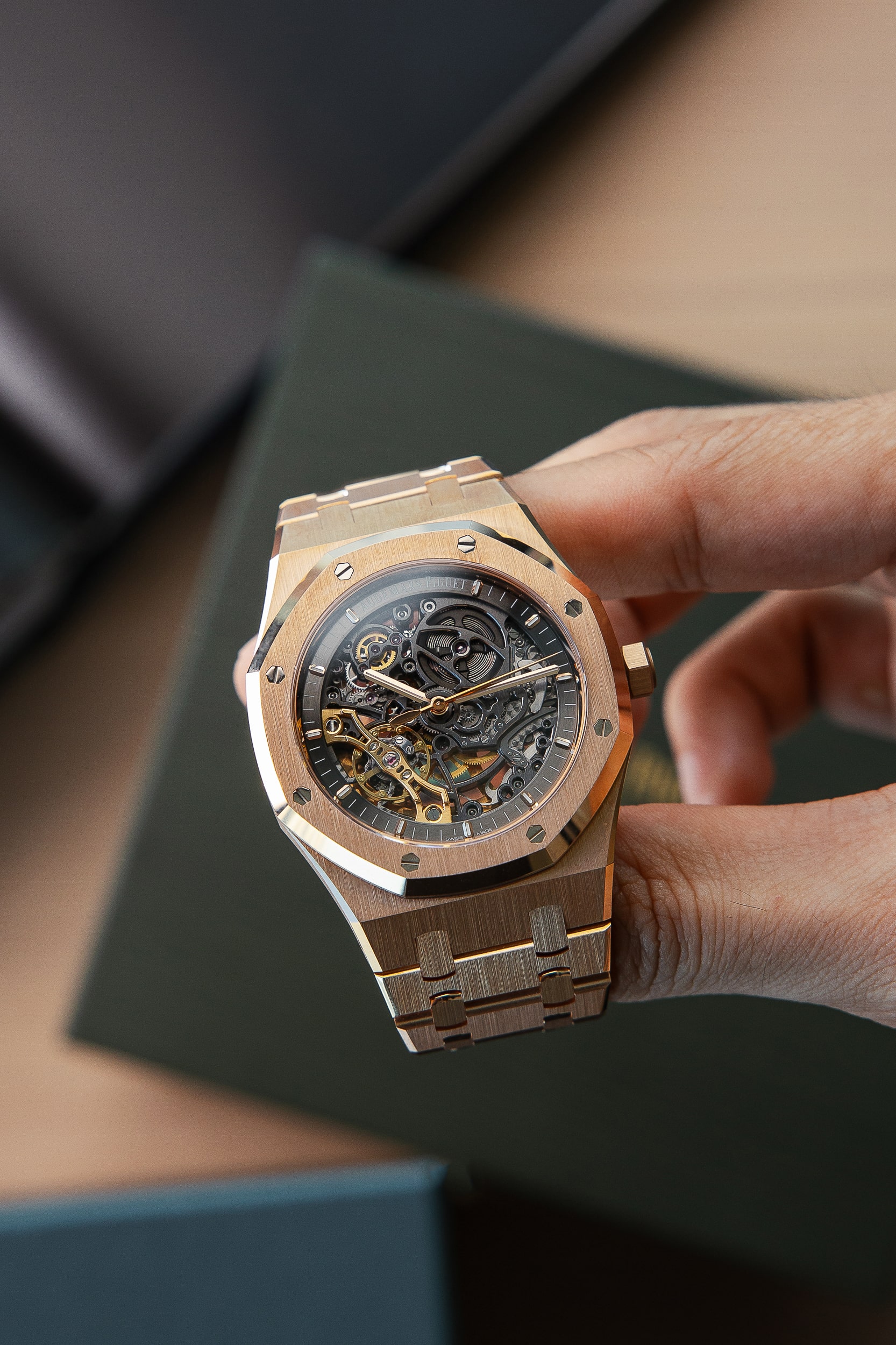 AUDEMARS PIGUET 15407OR NEW FULL SET - Image 6