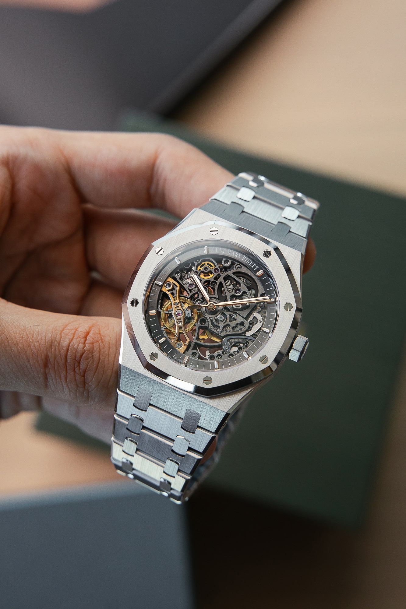 AUDEMARS PIGUET 15407ST NEW FULL SET - Image 2