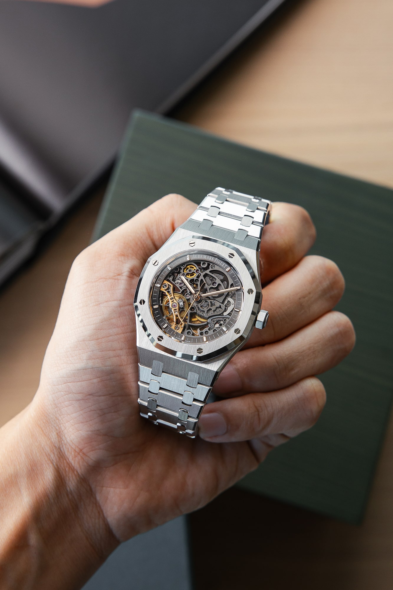 AUDEMARS PIGUET 15407ST NEW FULL SET - Image 3