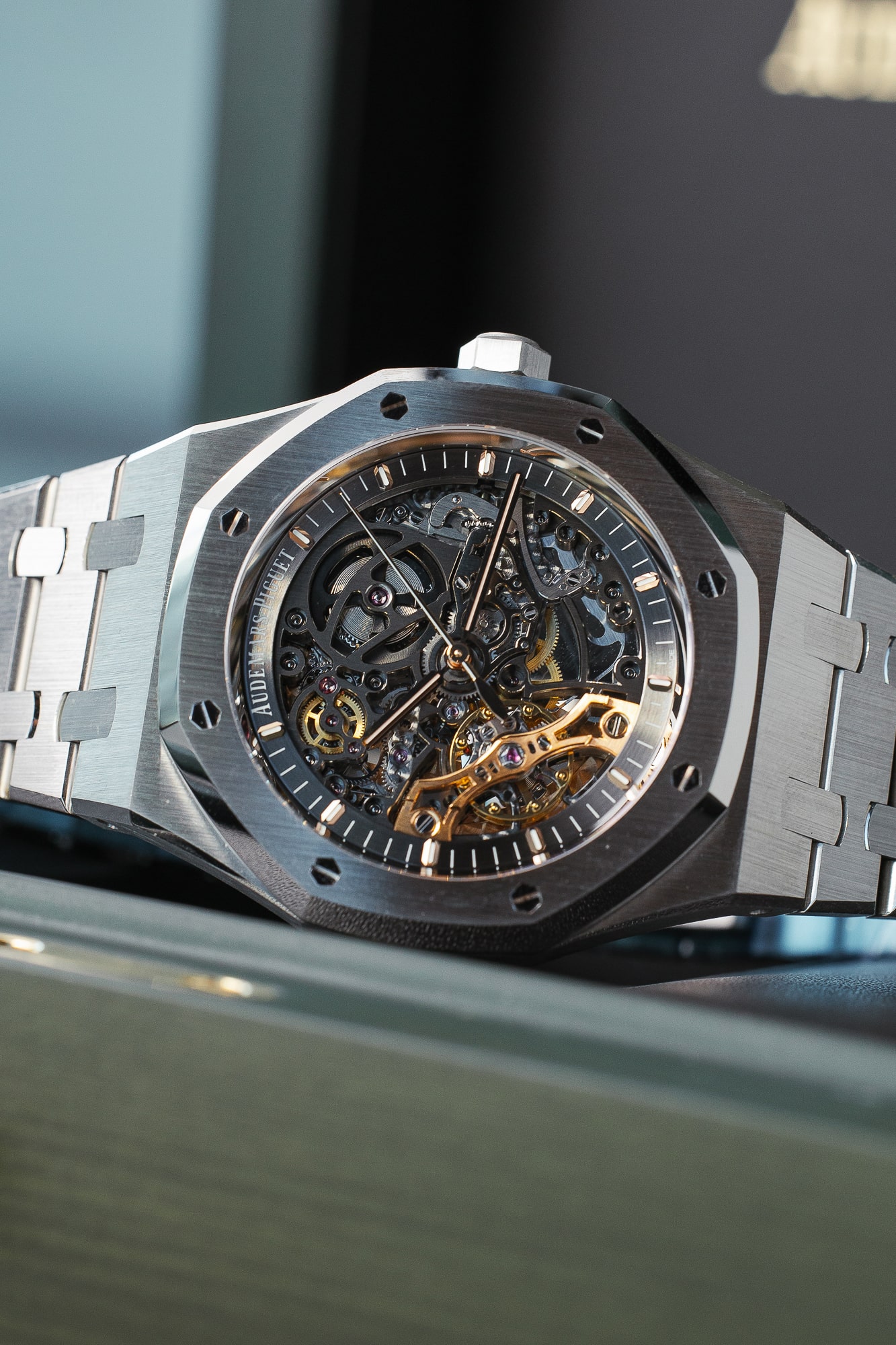 AUDEMARS PIGUET 15407ST NEW FULL SET - Image 9
