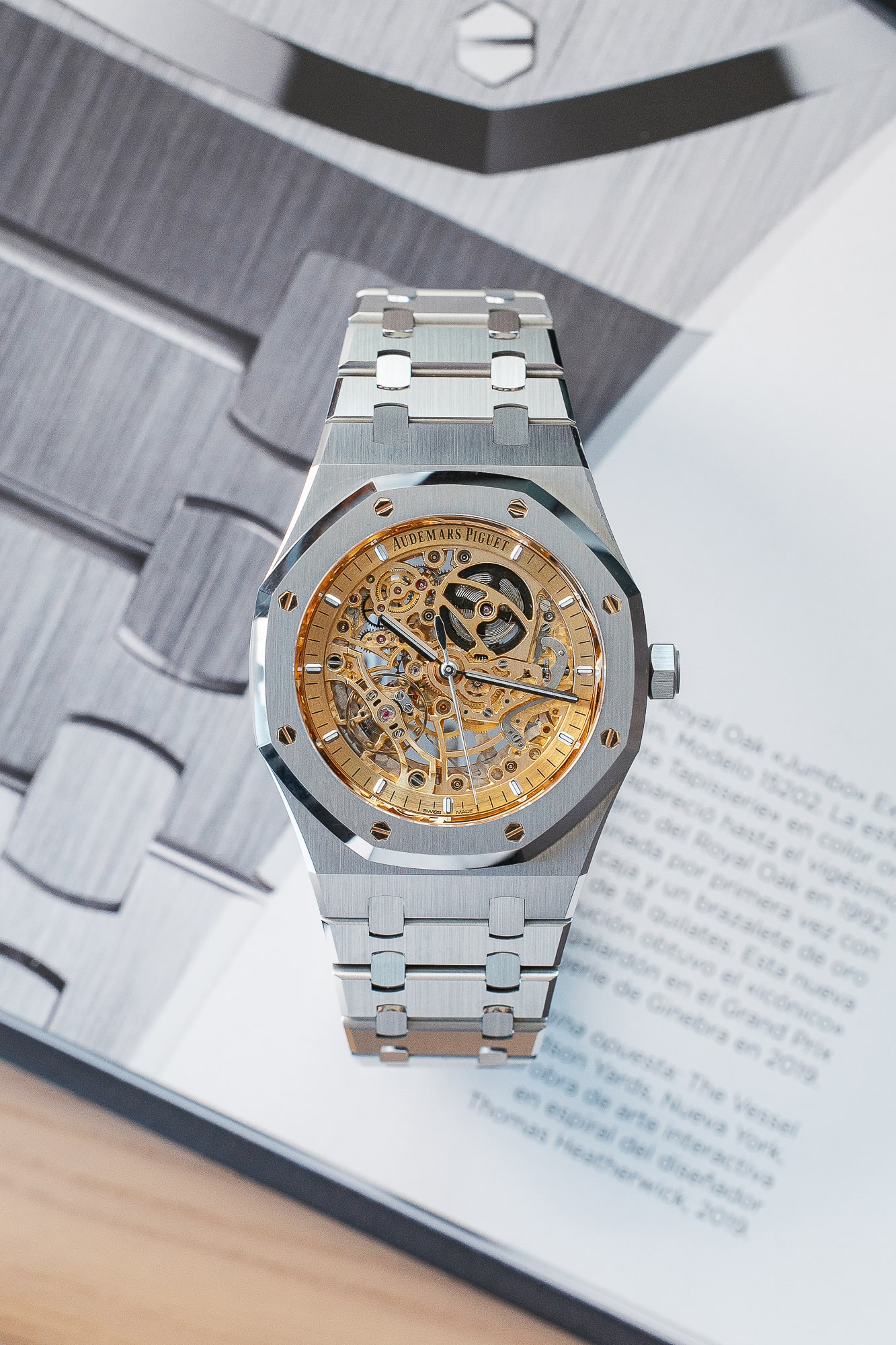 AUDEMARS PIGUET 15407ST SALMON DIAL FULL SET