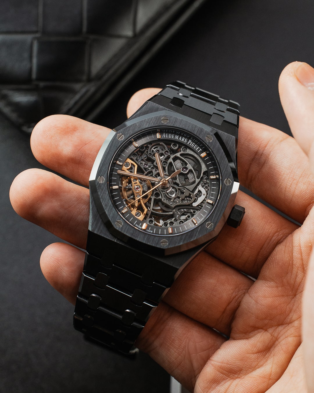 AUDEMARS PIGUET 15416CE LIKE NEW FULL SET - Image 3