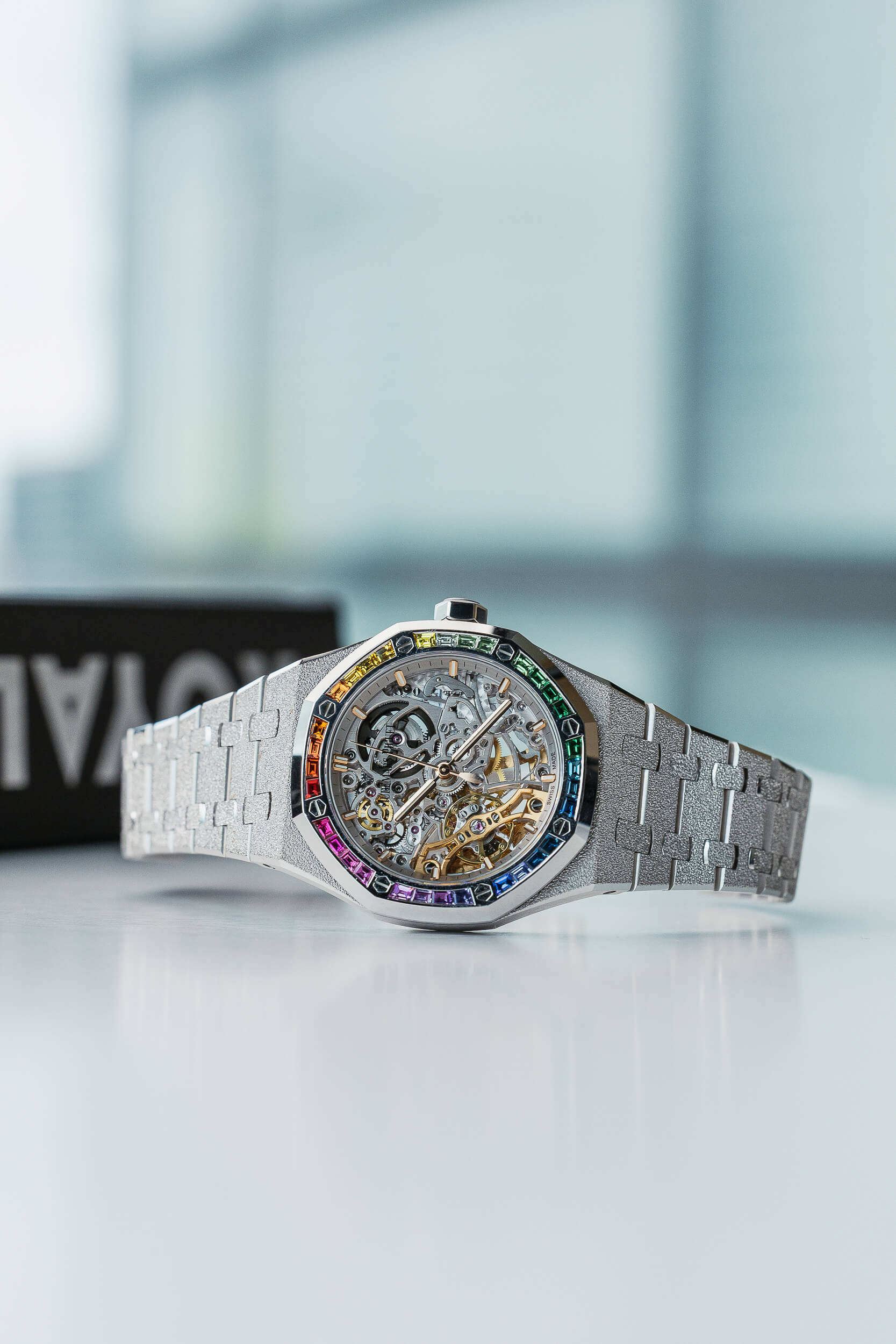 AUDEMARS PIGUET 15468BC LIKE NEW 2025 FULL SET - Image 2