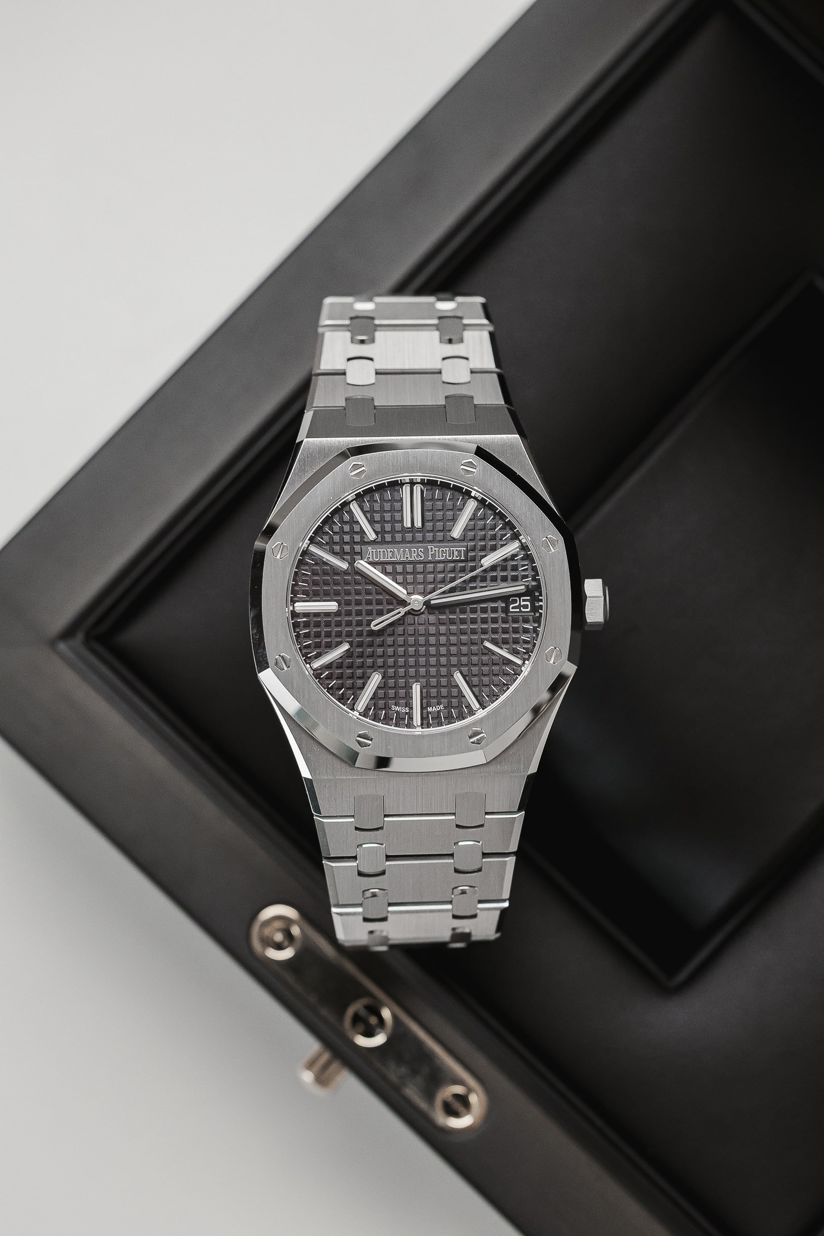 AUDEMARS PIGUET 15510ST BLACK NEW FULL SET