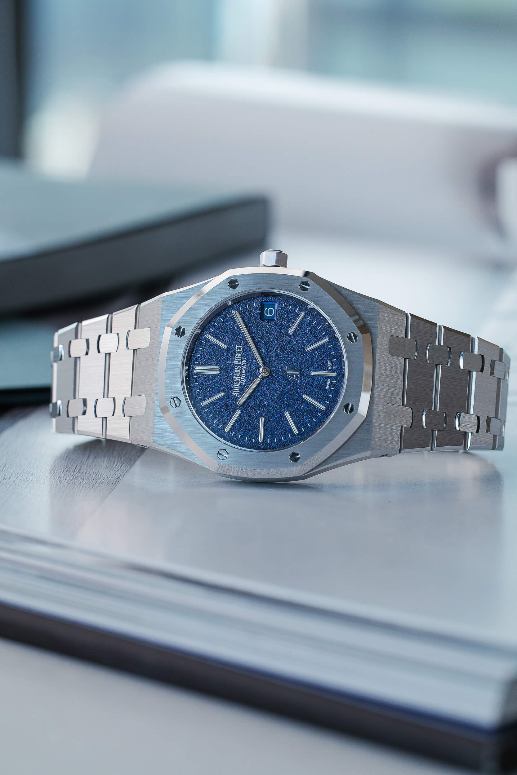 AUDEMARS PIGUET 16202BC NEW FULL SET - Image 4