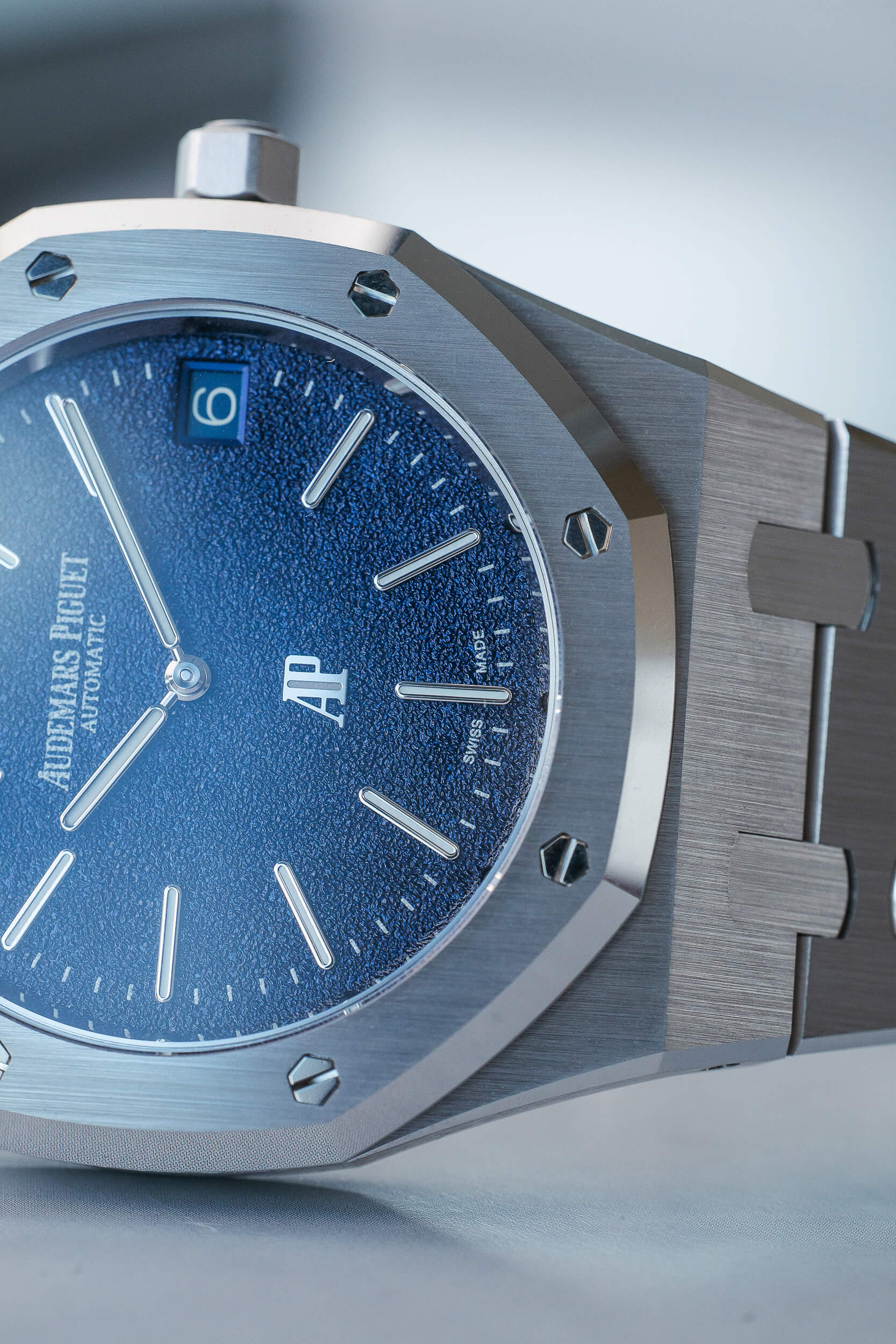 AUDEMARS PIGUET 16202BC NEW FULL SET - Image 6