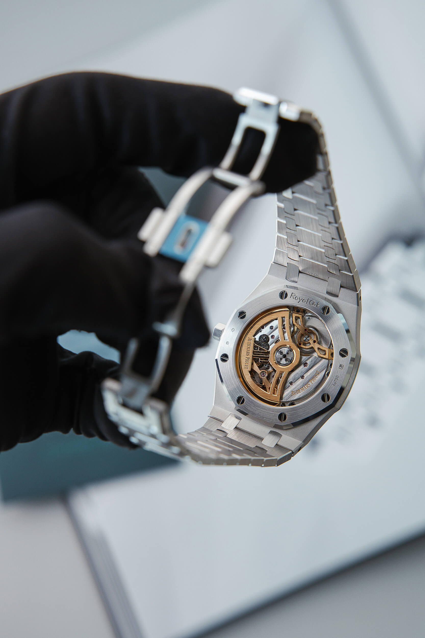 AUDEMARS PIGUET 16202BC NEW FULL SET - Image 9