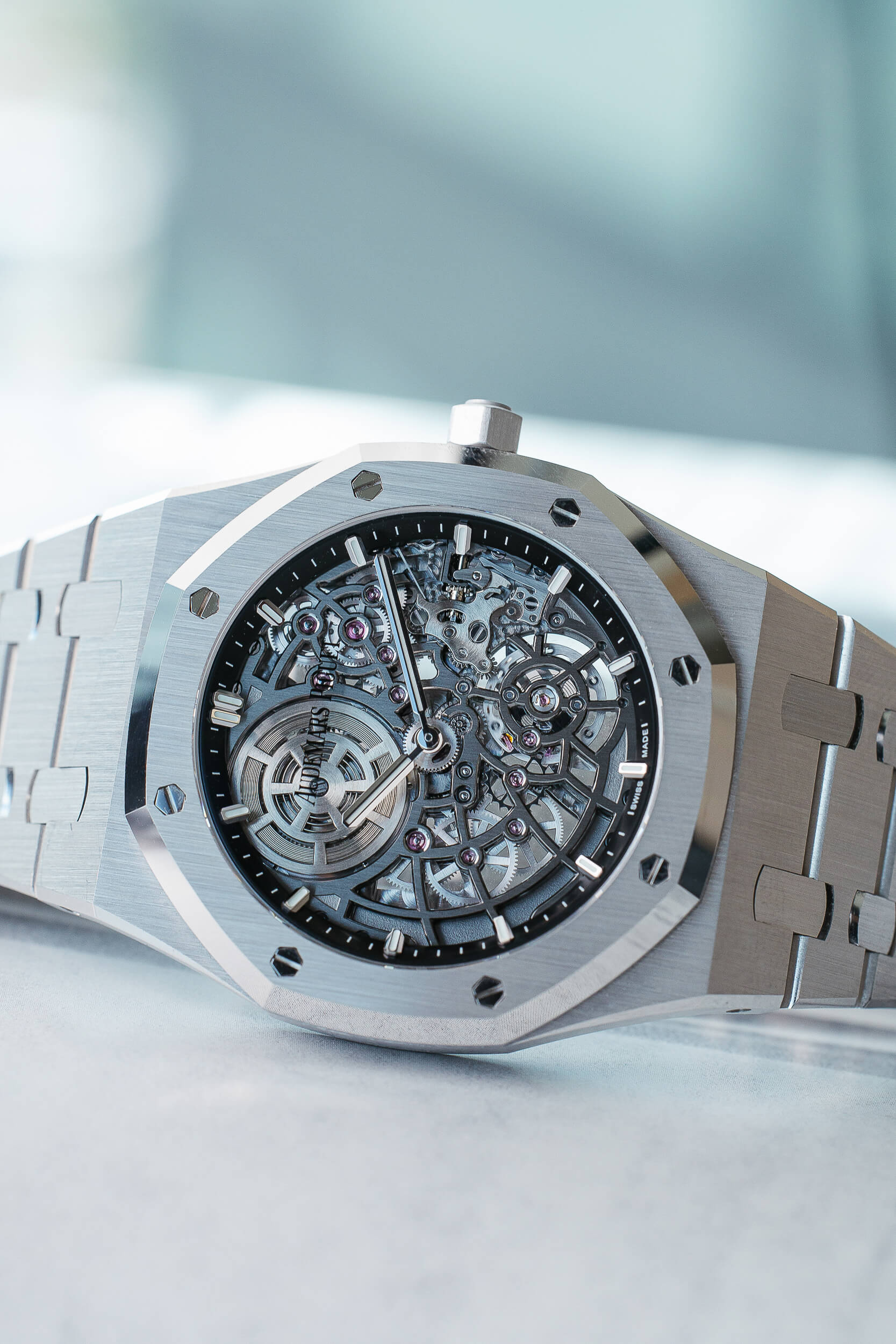 AUDEMARS PIGUET 16204BC NEW FULL SET - Image 11