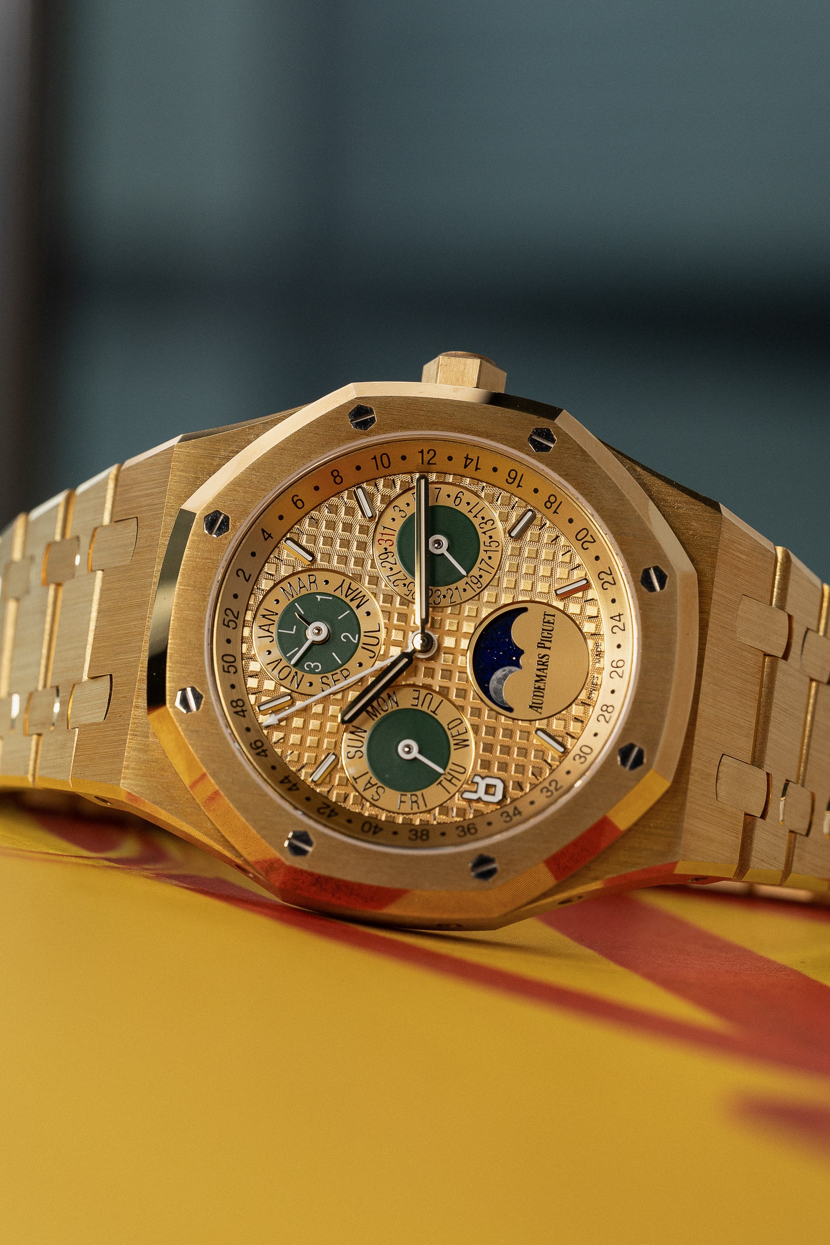 AUDEMARS PIGUET 26607BA NEW FULL SET - Image 7