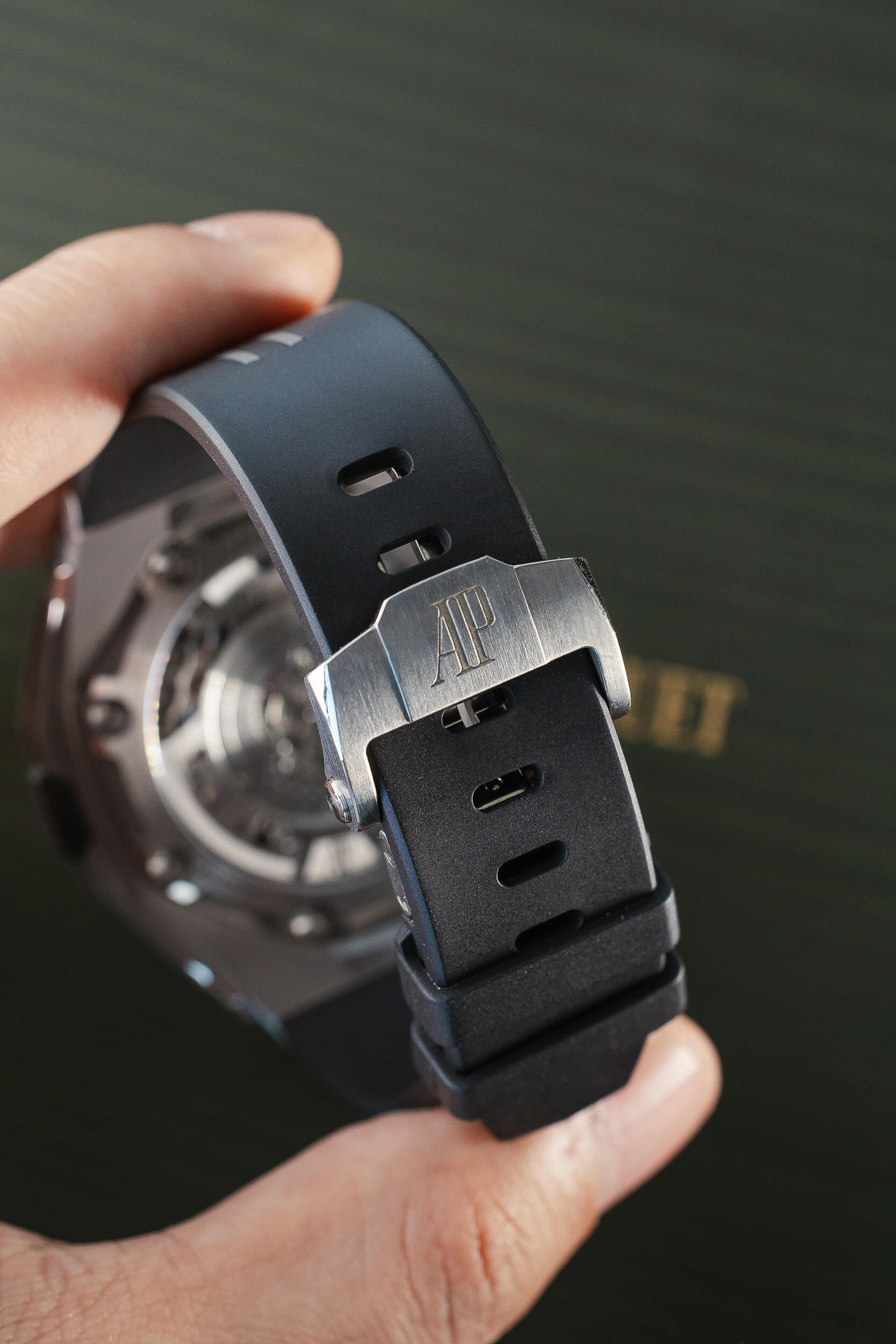 AUDEMARS PIGUET 26650TI LIKE NEW FULL SET - Image 7