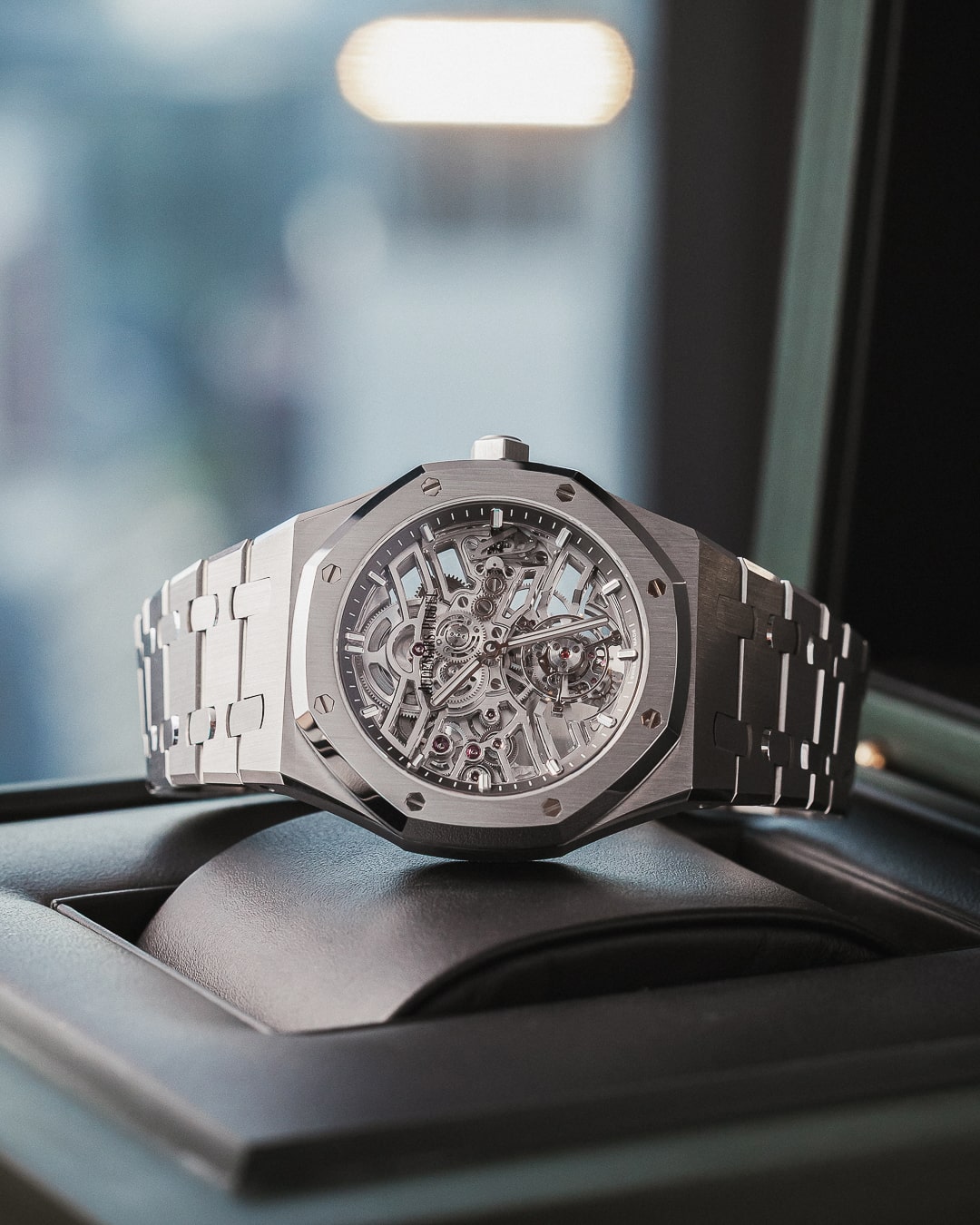 AUDEMARS PIGUET 26735ST NEW FULL SET - Image 3