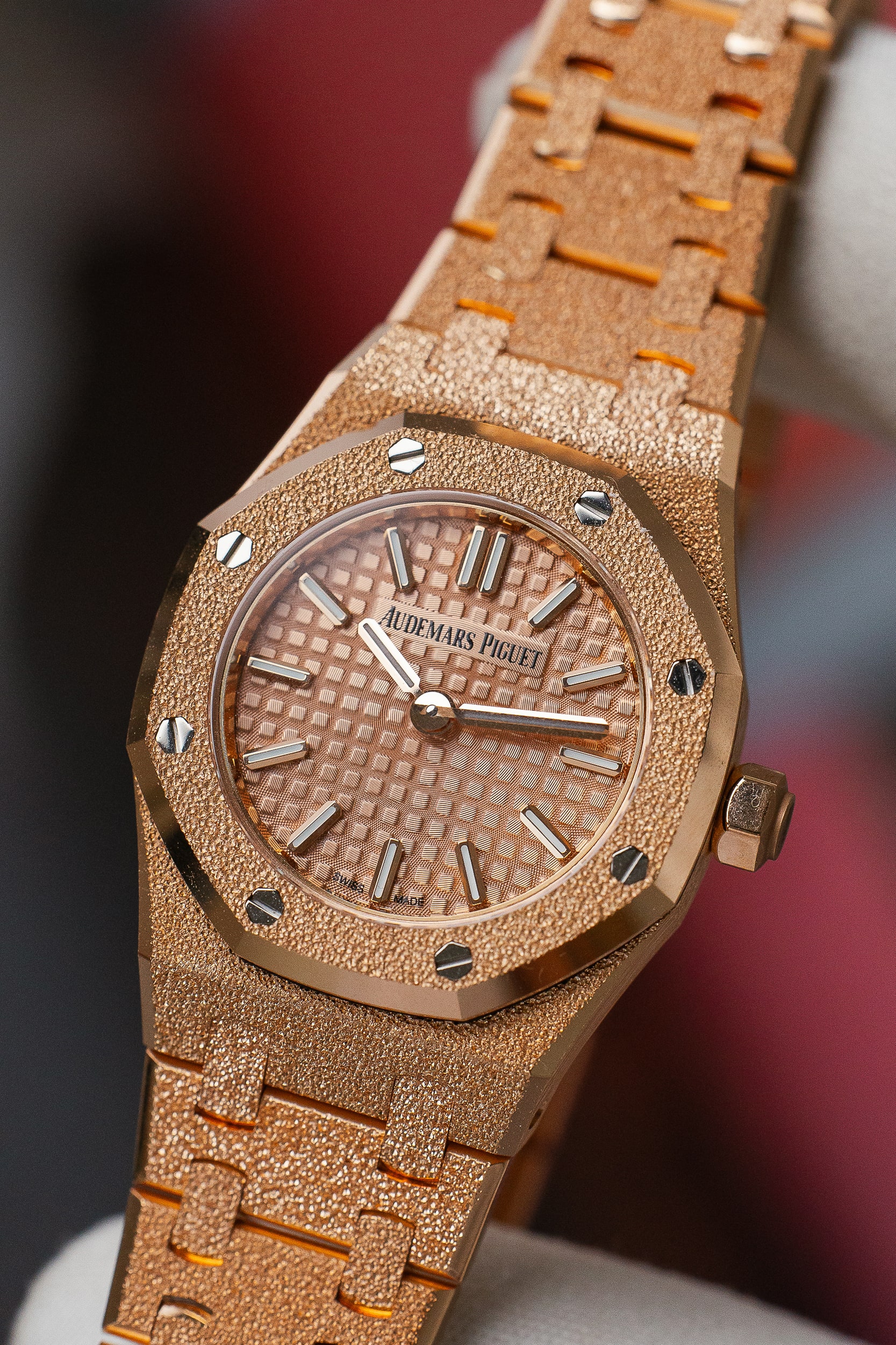 AUDEMARS PIGUET 67630OR MINI NEW FULL SET - Image 5