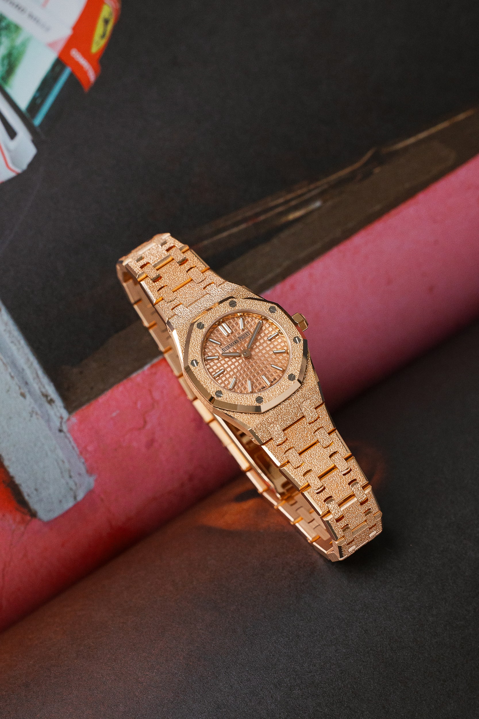 AUDEMARS PIGUET 67630OR MINI NEW FULL SET - Image 10