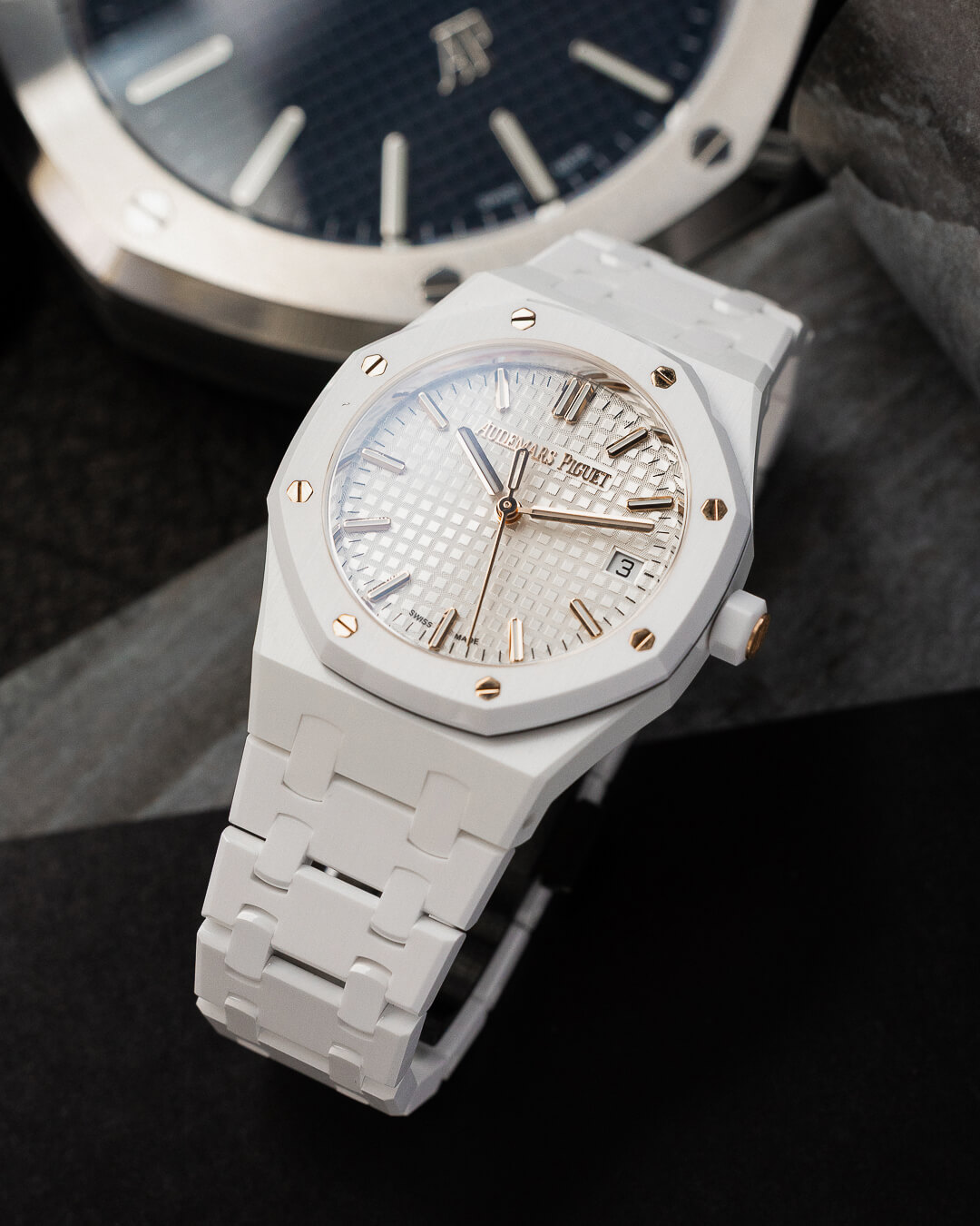 AUDEMARS PIGUET 77350BA WHITE NEW FULL SET - Image 7