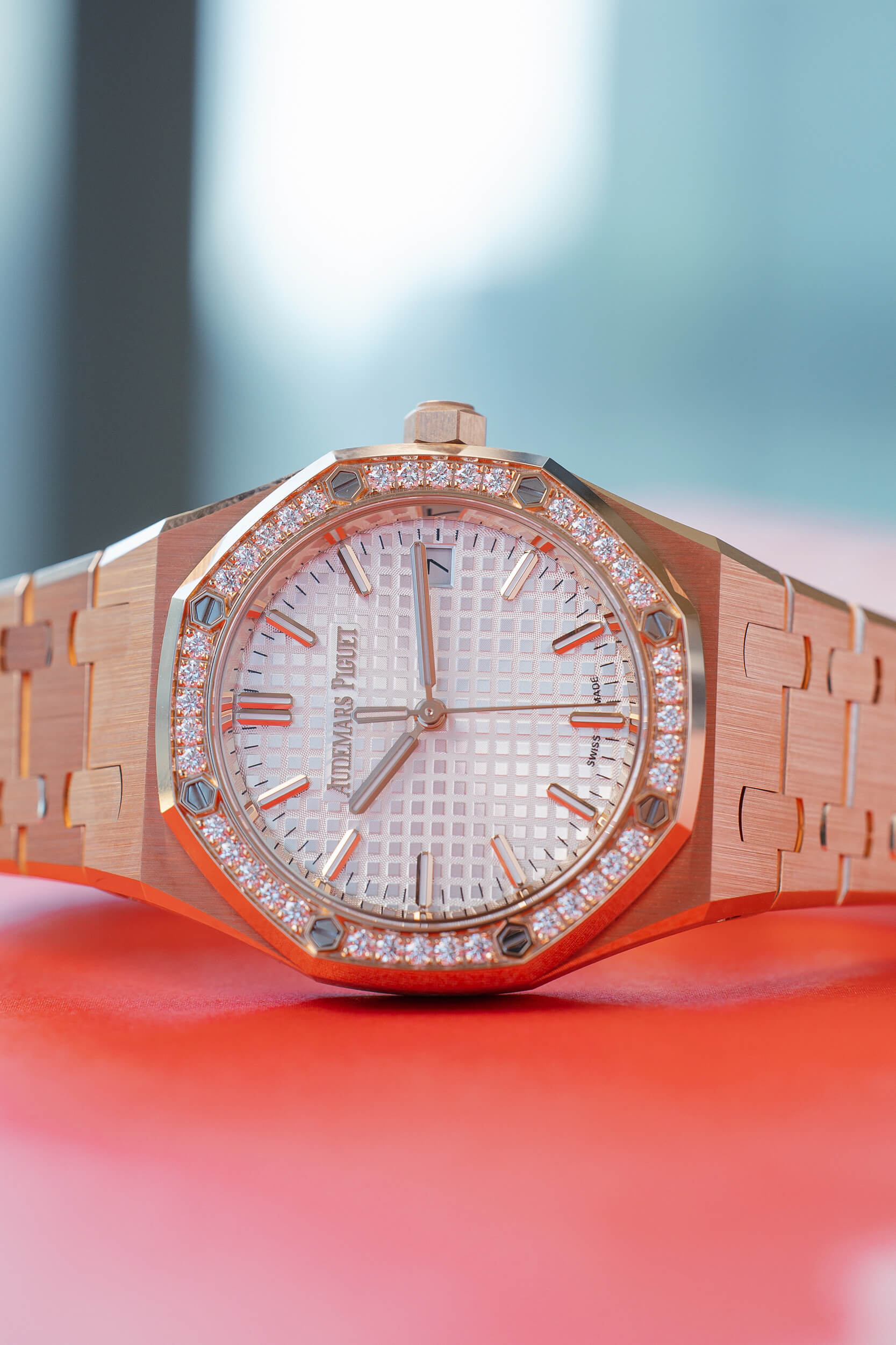 AUDEMARS PIGUET 77450OR WHITE NEW FULL SET - Image 11