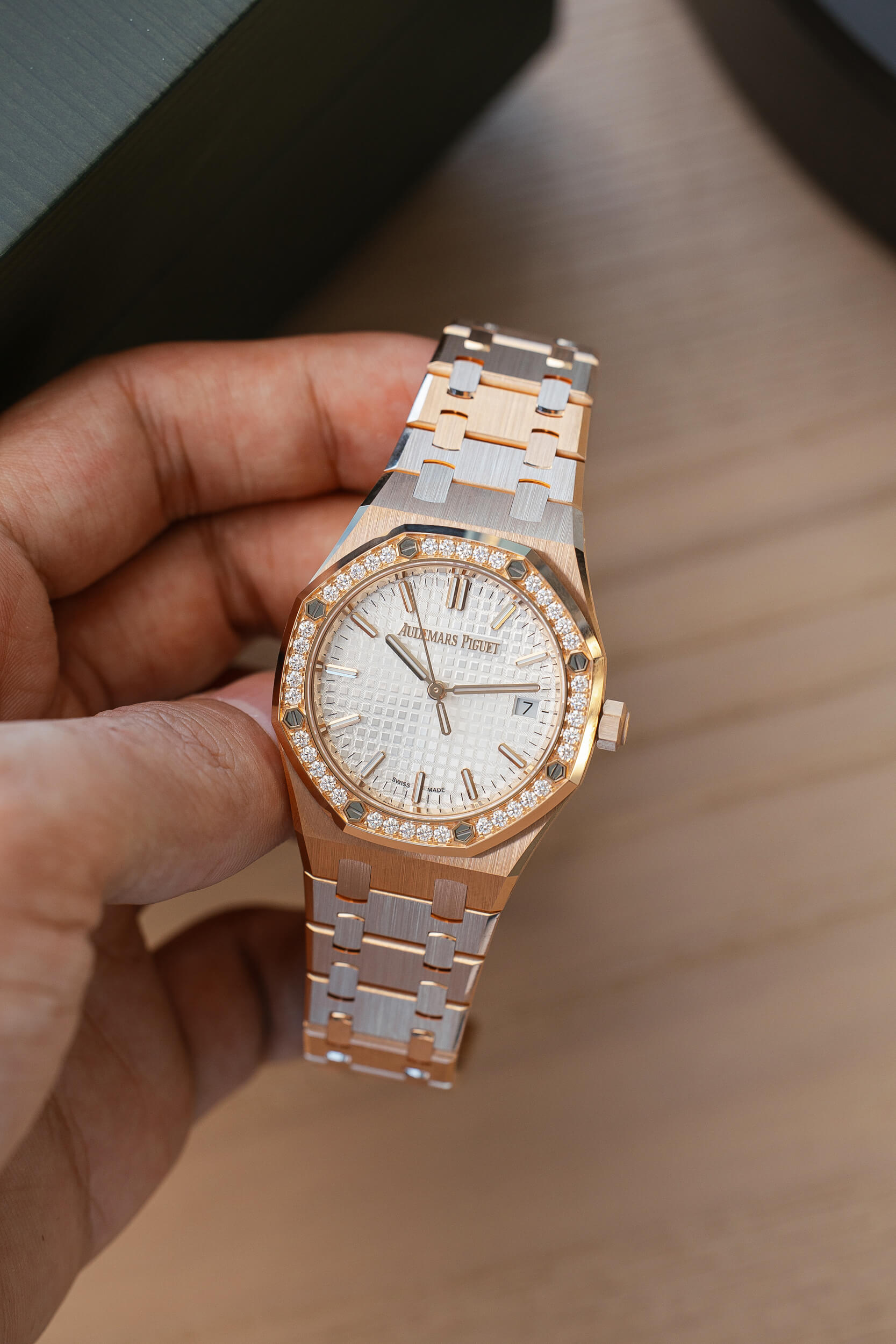 AUDEMARS PIGUET 77450OR WHITE NEW FULL SET - Image 7