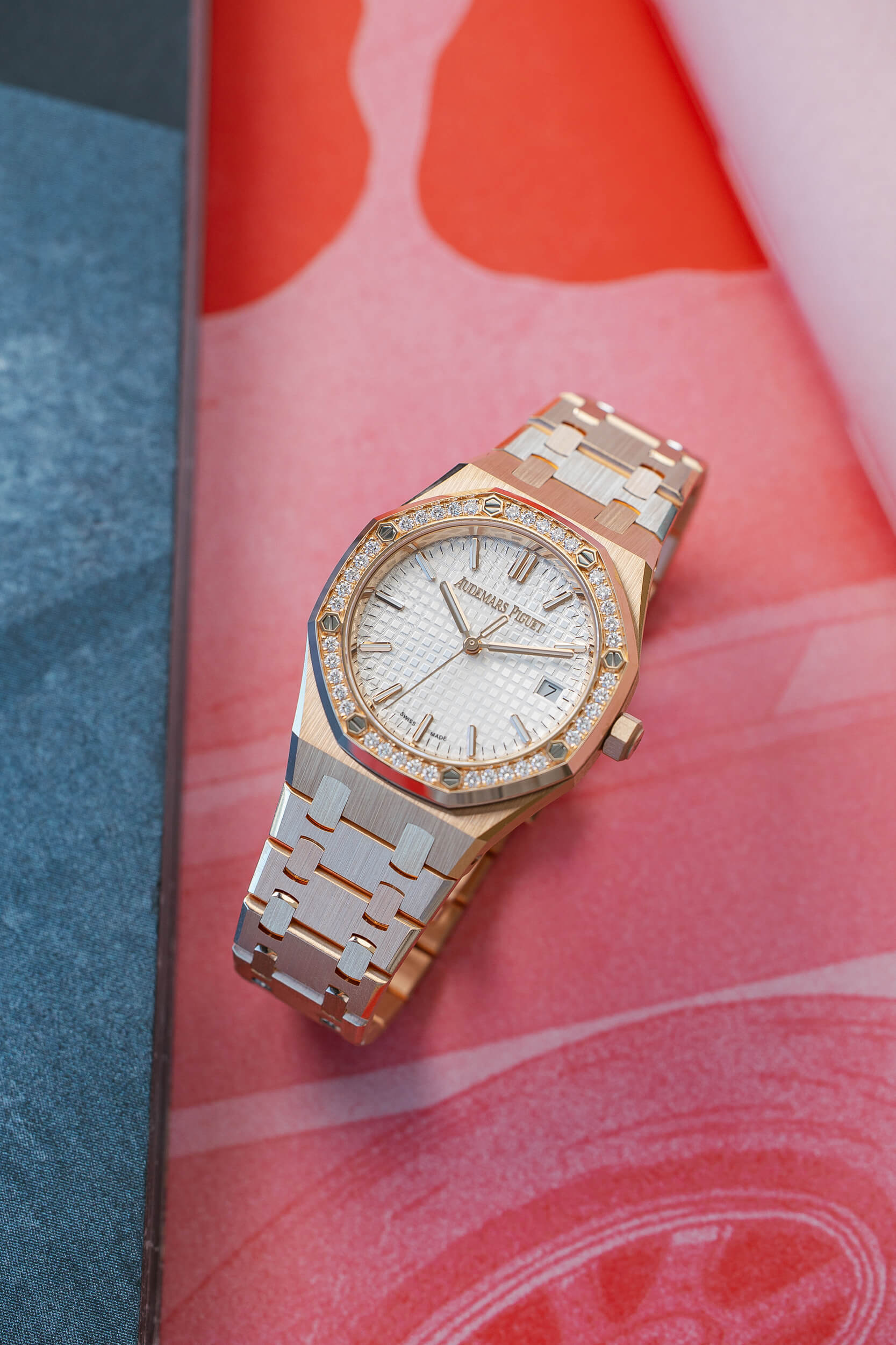 AUDEMARS PIGUET 77450OR WHITE NEW FULL SET - Image 9