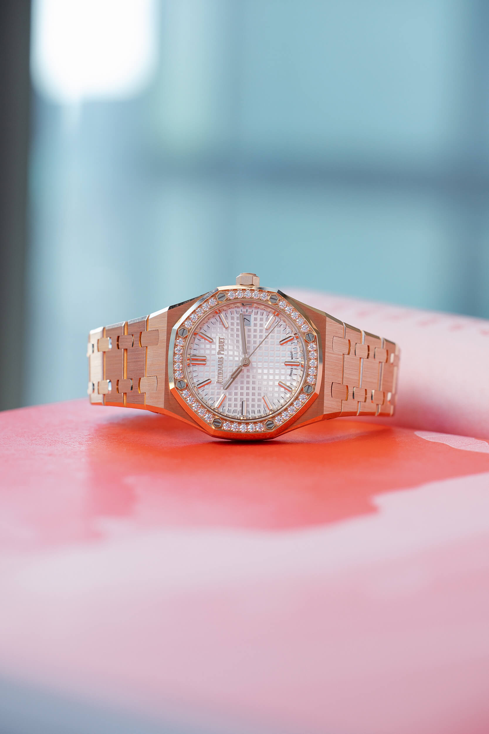 AUDEMARS PIGUET 77450OR WHITE NEW FULL SET - Image 10