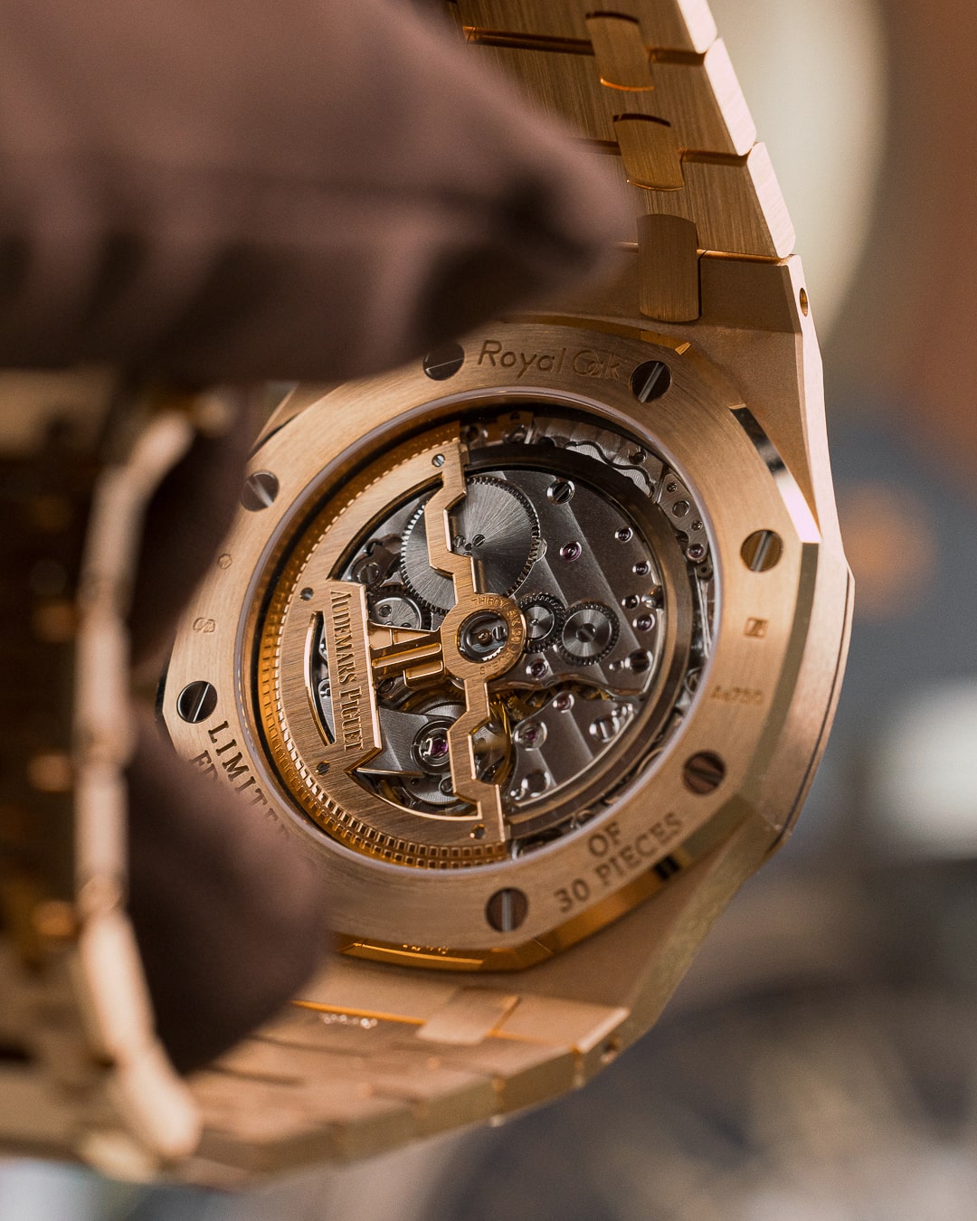 AUDEMARS PIGUET 15207OR LIKE NEW FULL SET 2020 - Image 11