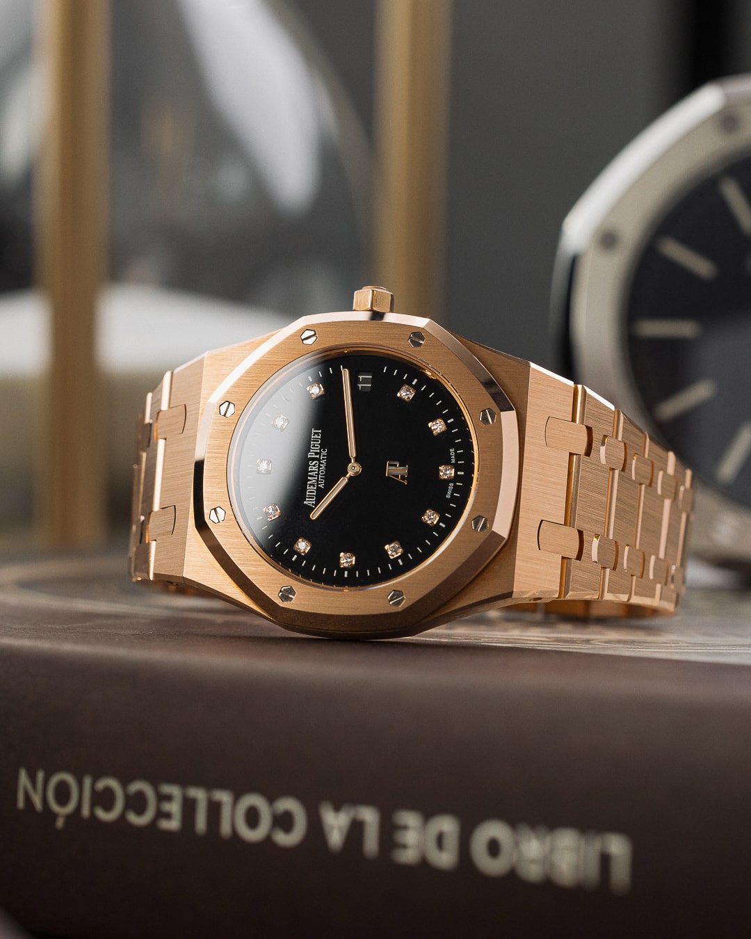 AUDEMARS PIGUET 15207OR LIKE NEW FULL SET 2020 - Image 5