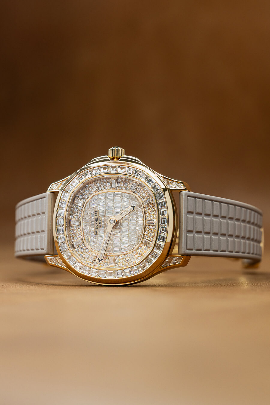 PATEK PHILIPPE 5062/450R NAUTILUS