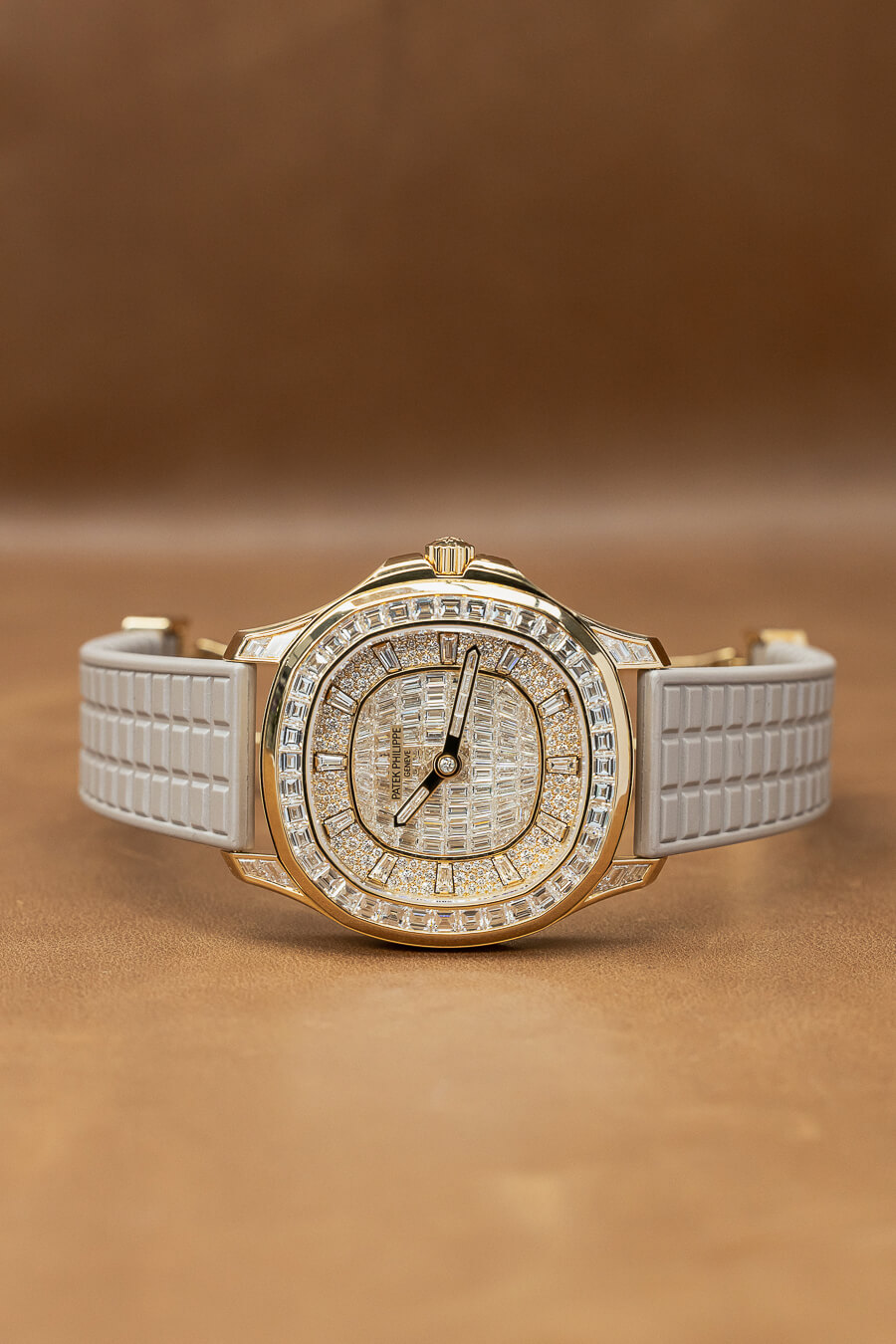 PATEK PHILIPPE 5062/450R NAUTILUS - Image 11