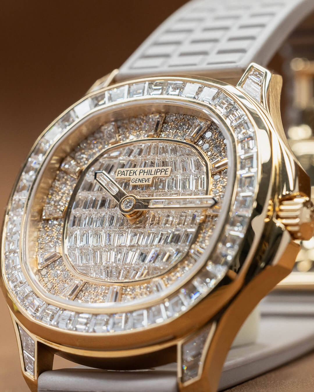 PATEK PHILIPPE 5062/450R NAUTILUS - Image 13