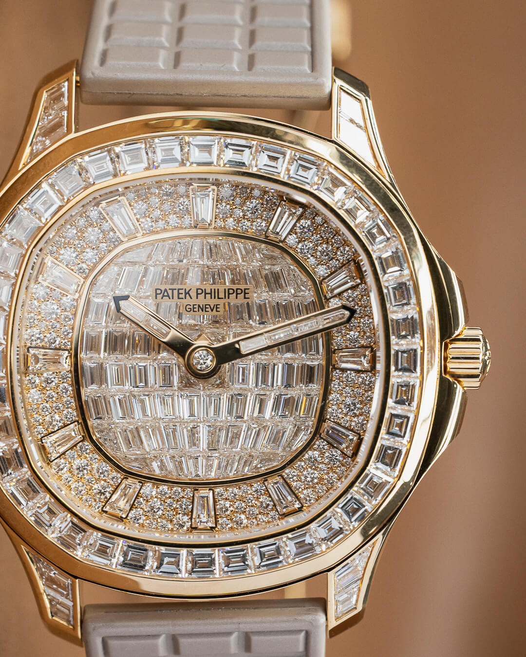 PATEK PHILIPPE 5062/450R NAUTILUS - Image 4