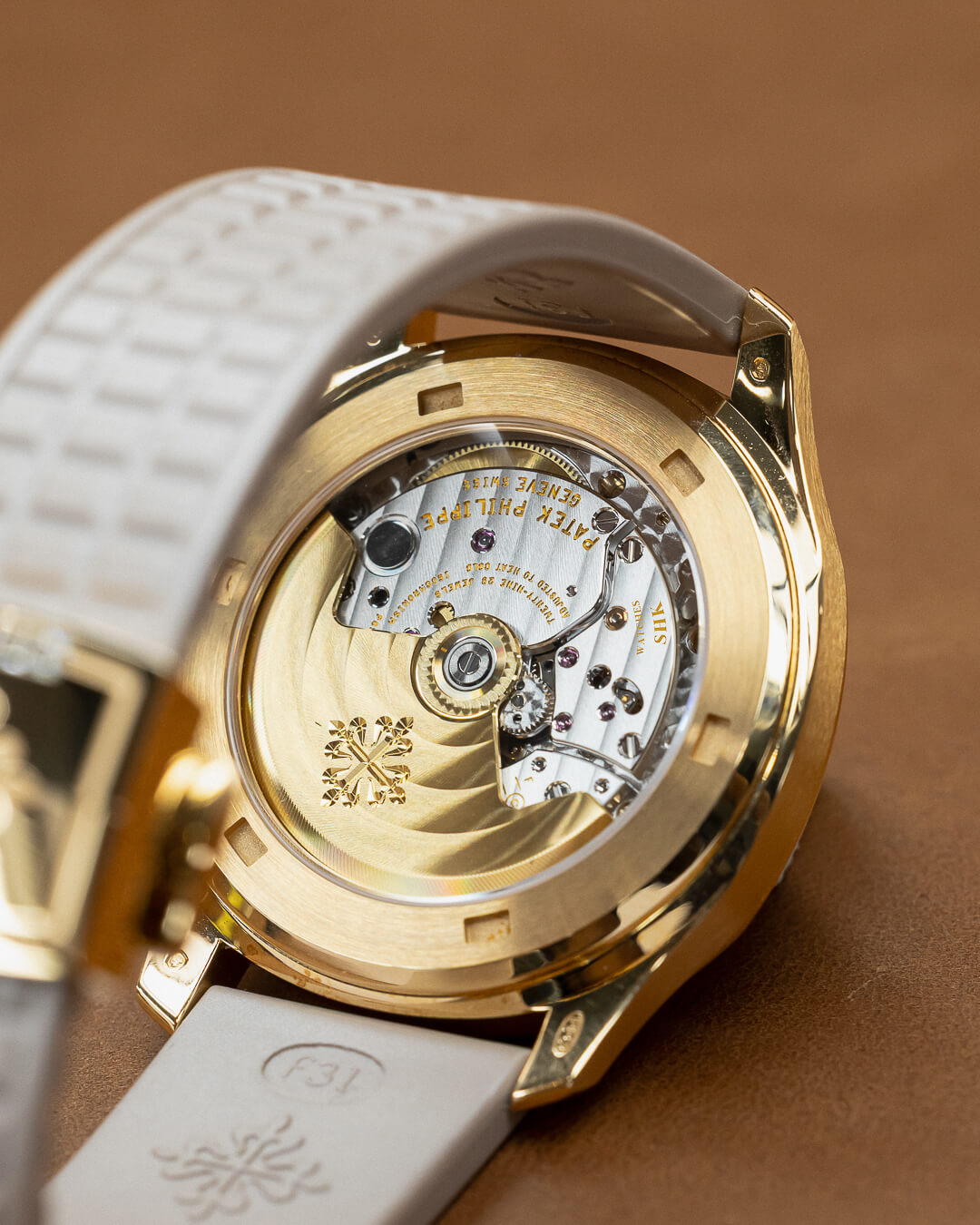 PATEK PHILIPPE 5062/450R NAUTILUS - Image 9