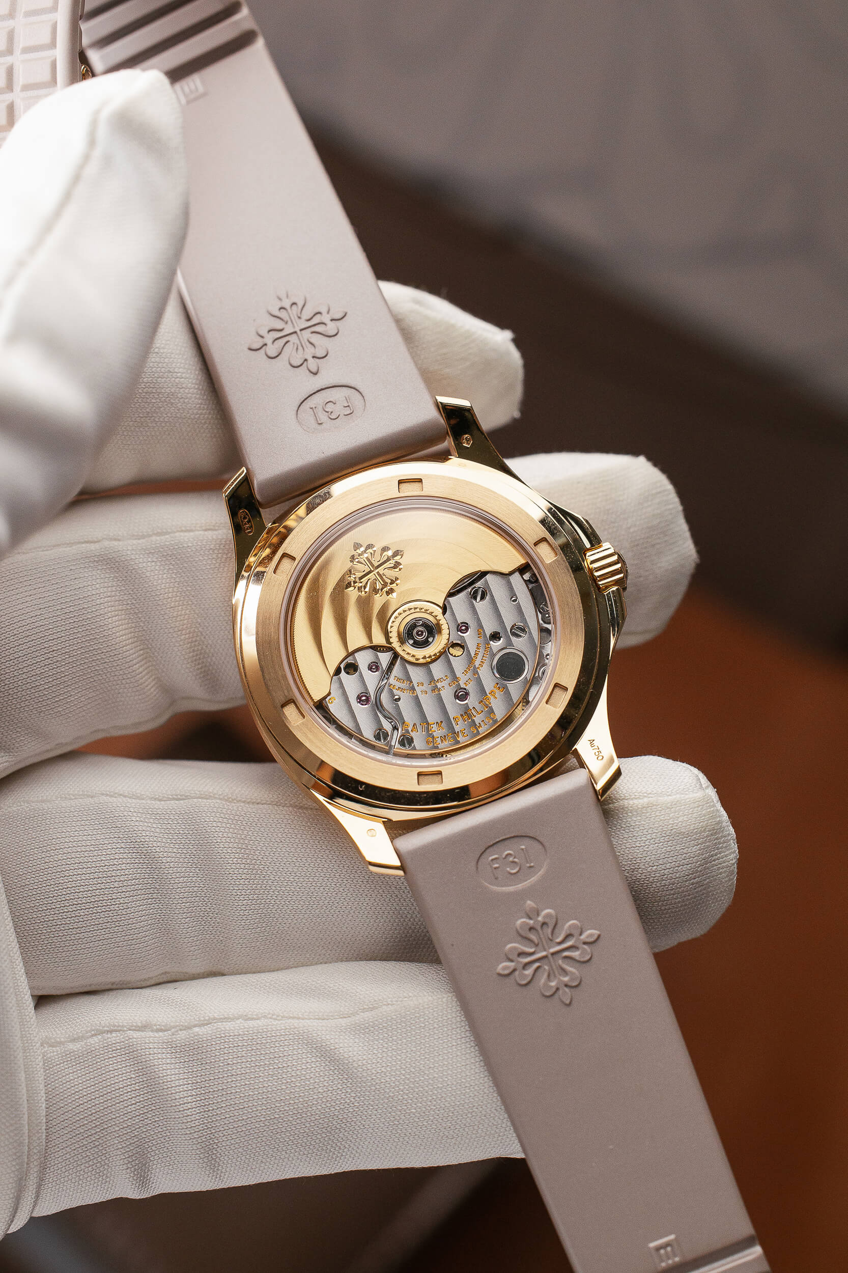 PATEK PHILIPPE 5072R AQUANAUT - Image 7