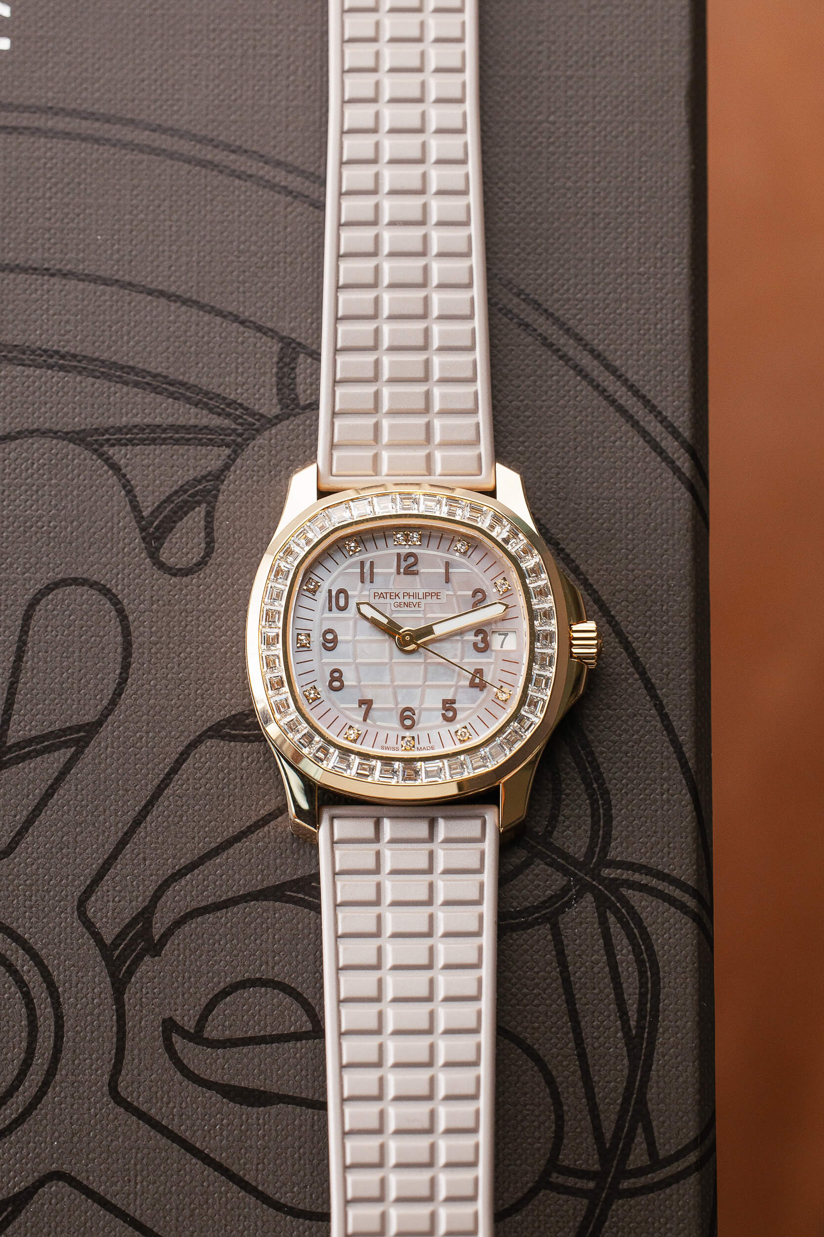 PATEK PHILIPPE 5072R AQUANAUT