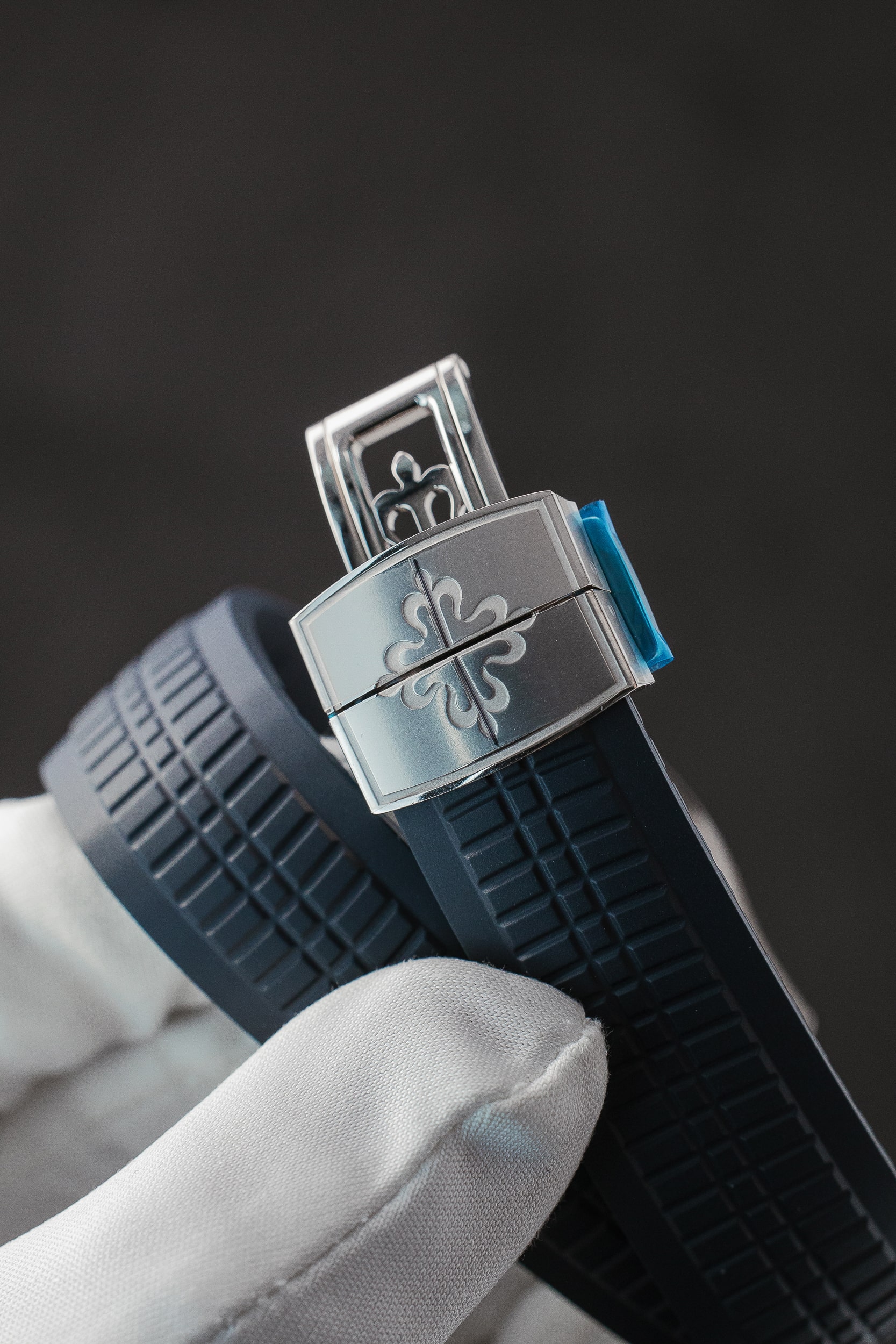 PATEK PHILIPPE 5168G BLUE NEW 2025 - Image 8