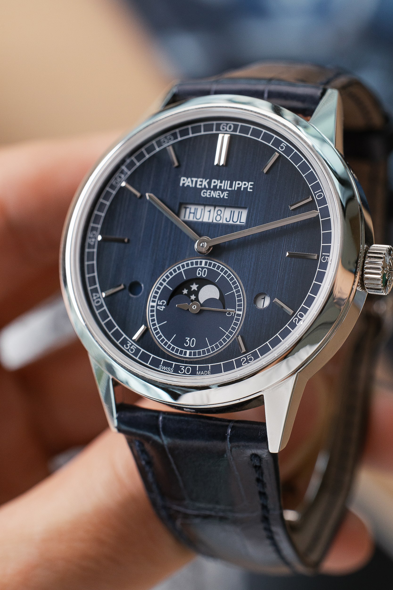 PATEK PHILIPPE 5236P BLUE NEW - Image 4