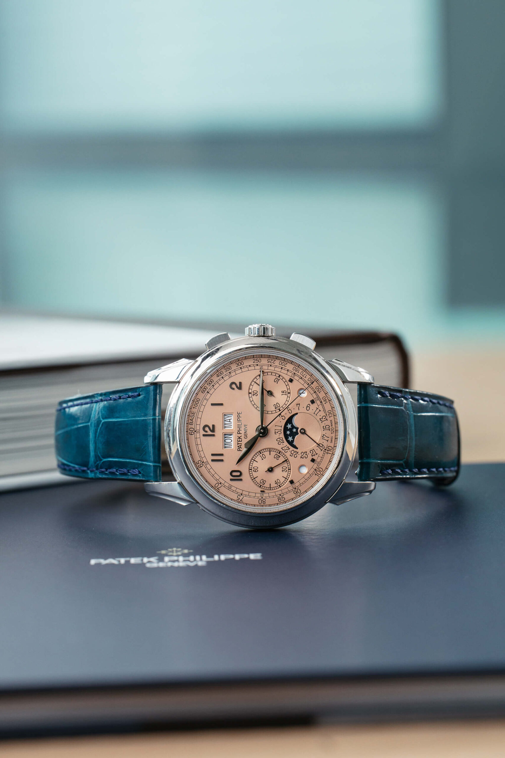 PATEK PHILIPPE 5270P_001 BLUE STRAP SALMON DIAL - Image 9