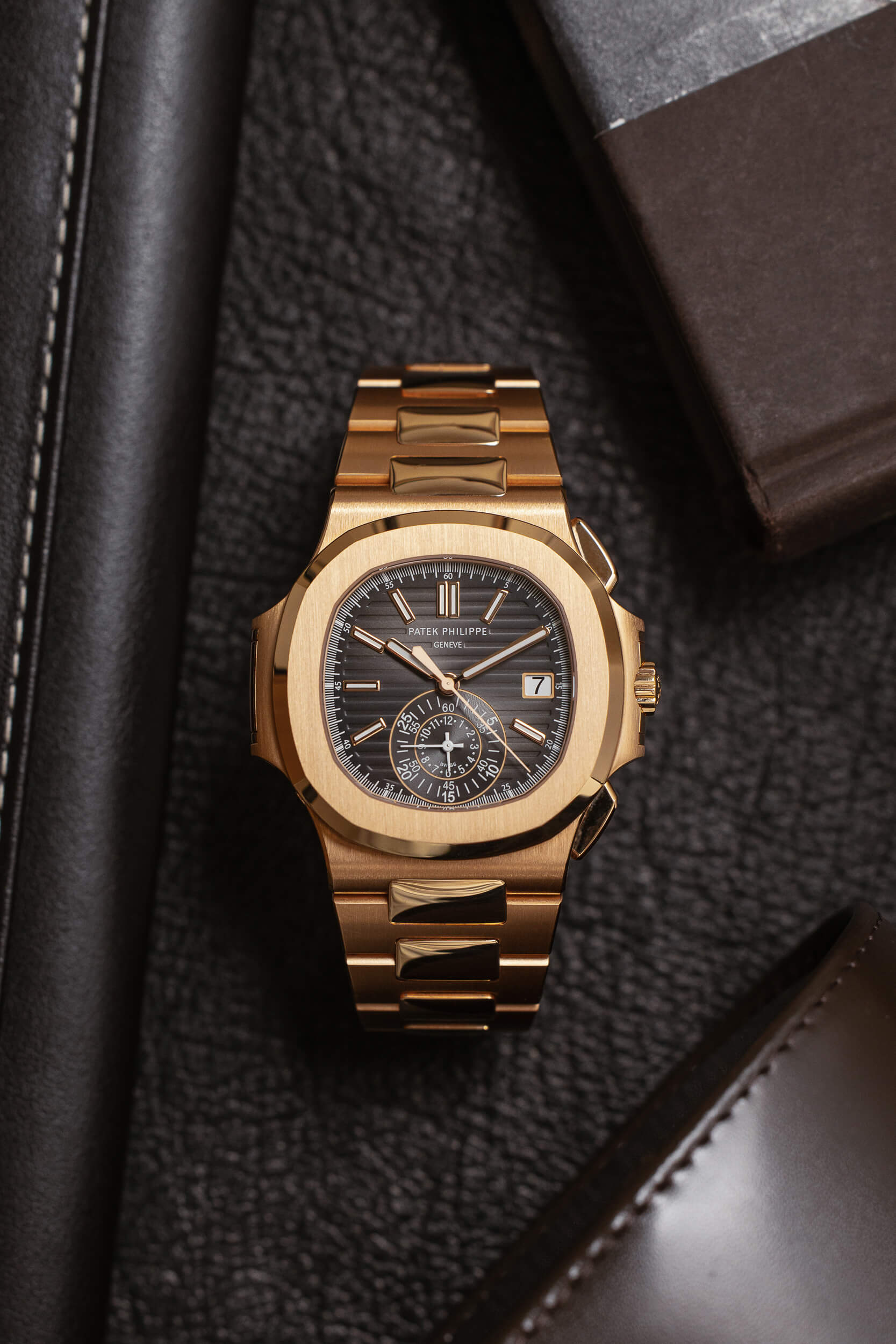 PATEK PHILIPPE 5980/1R LIKE NEW FULL SET
