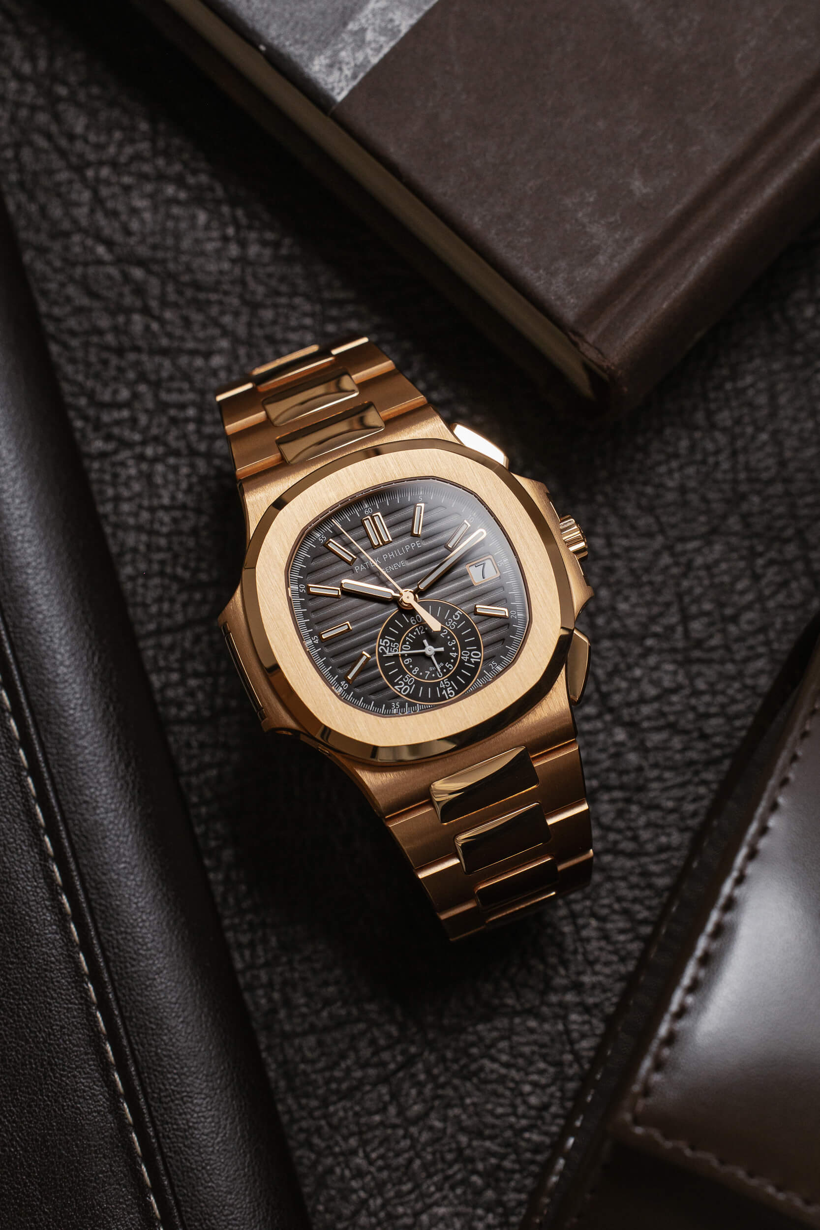 PATEK PHILIPPE 5980/1R LIKE NEW FULL SET - Image 13