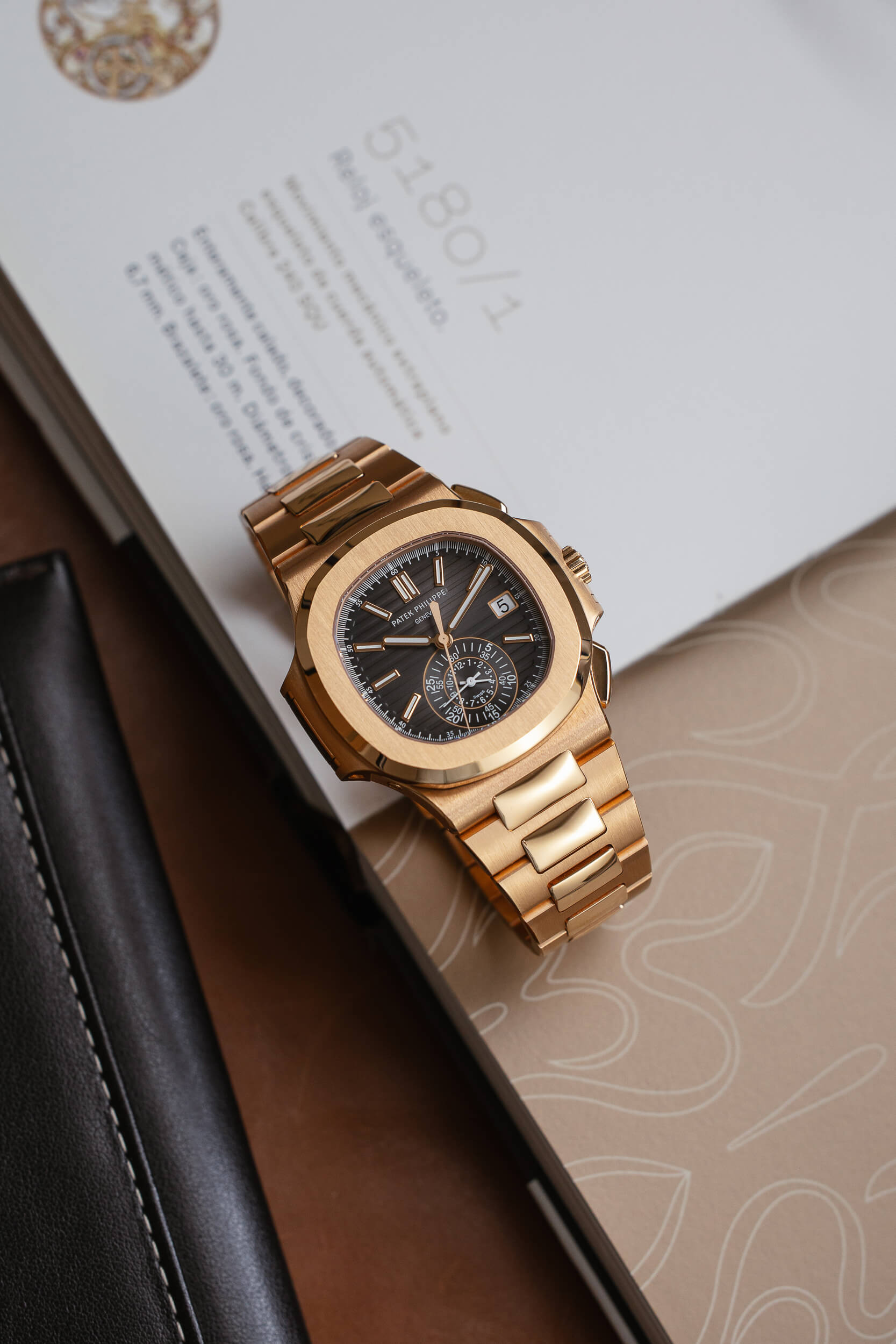 PATEK PHILIPPE 5980/1R LIKE NEW FULL SET - Image 6