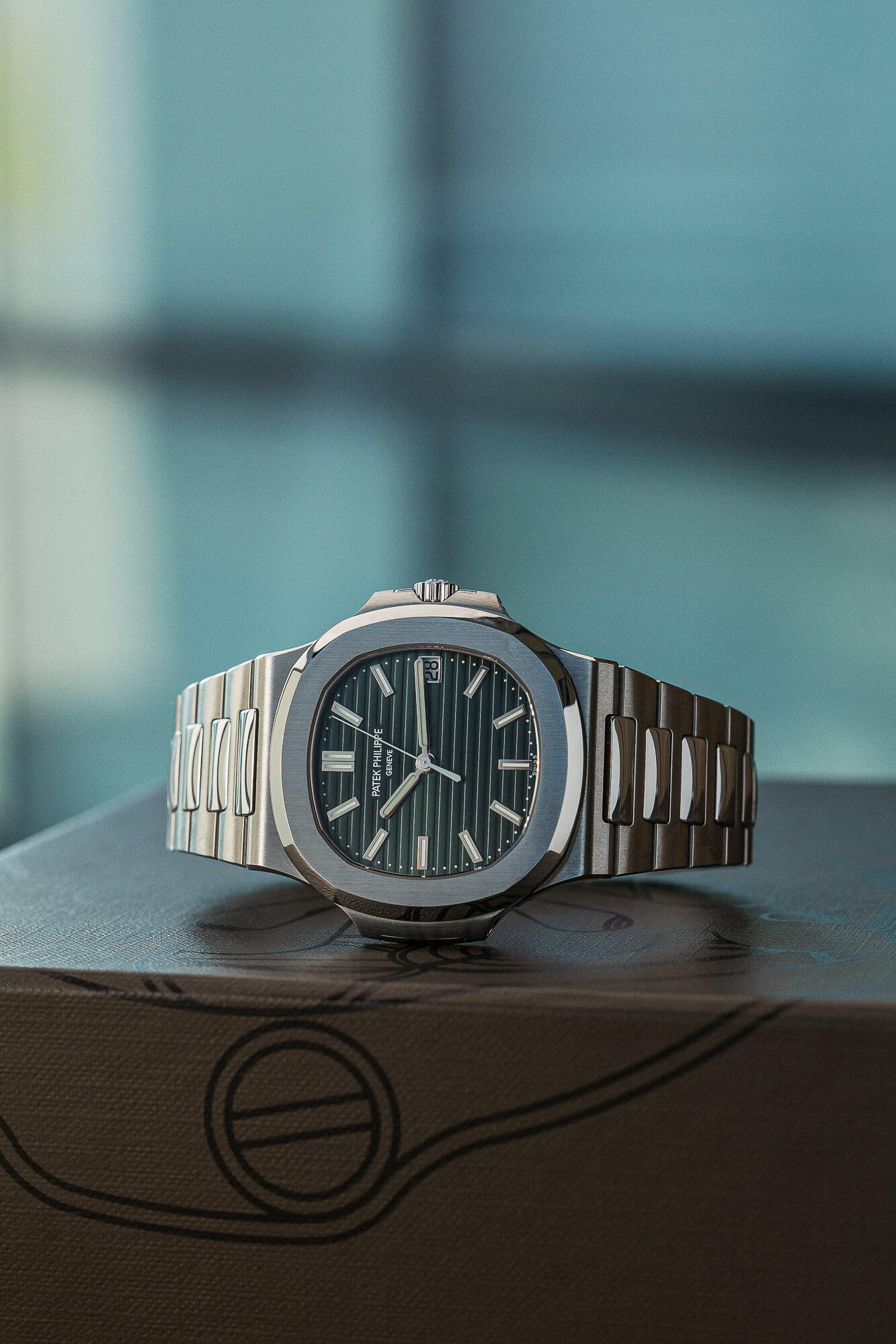 PATEK PHILIPPE 5711-1A GREEN NAUTILUS - Image 4