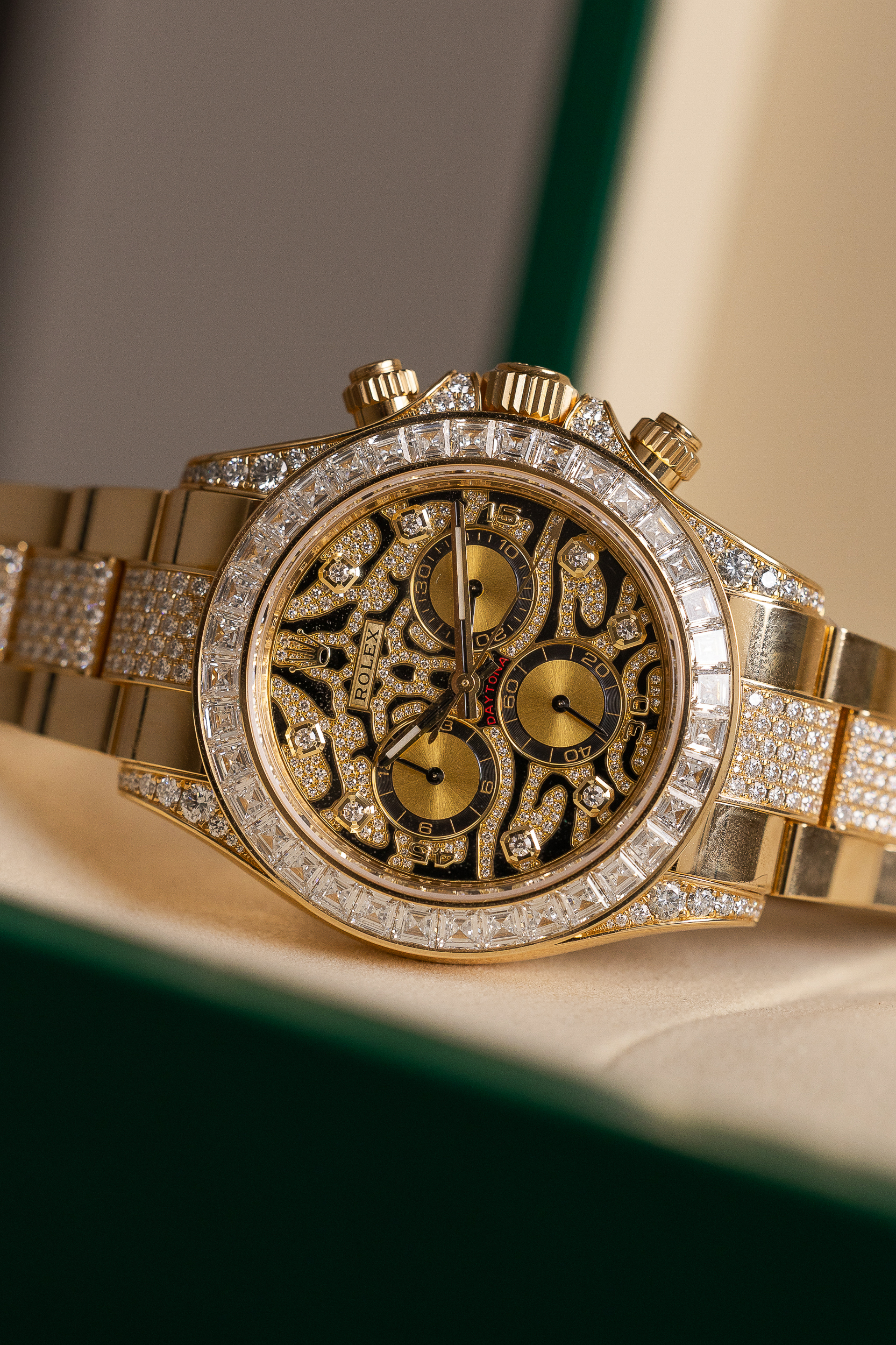 ROLEX 116598TBR NEW FULL SET - Image 10