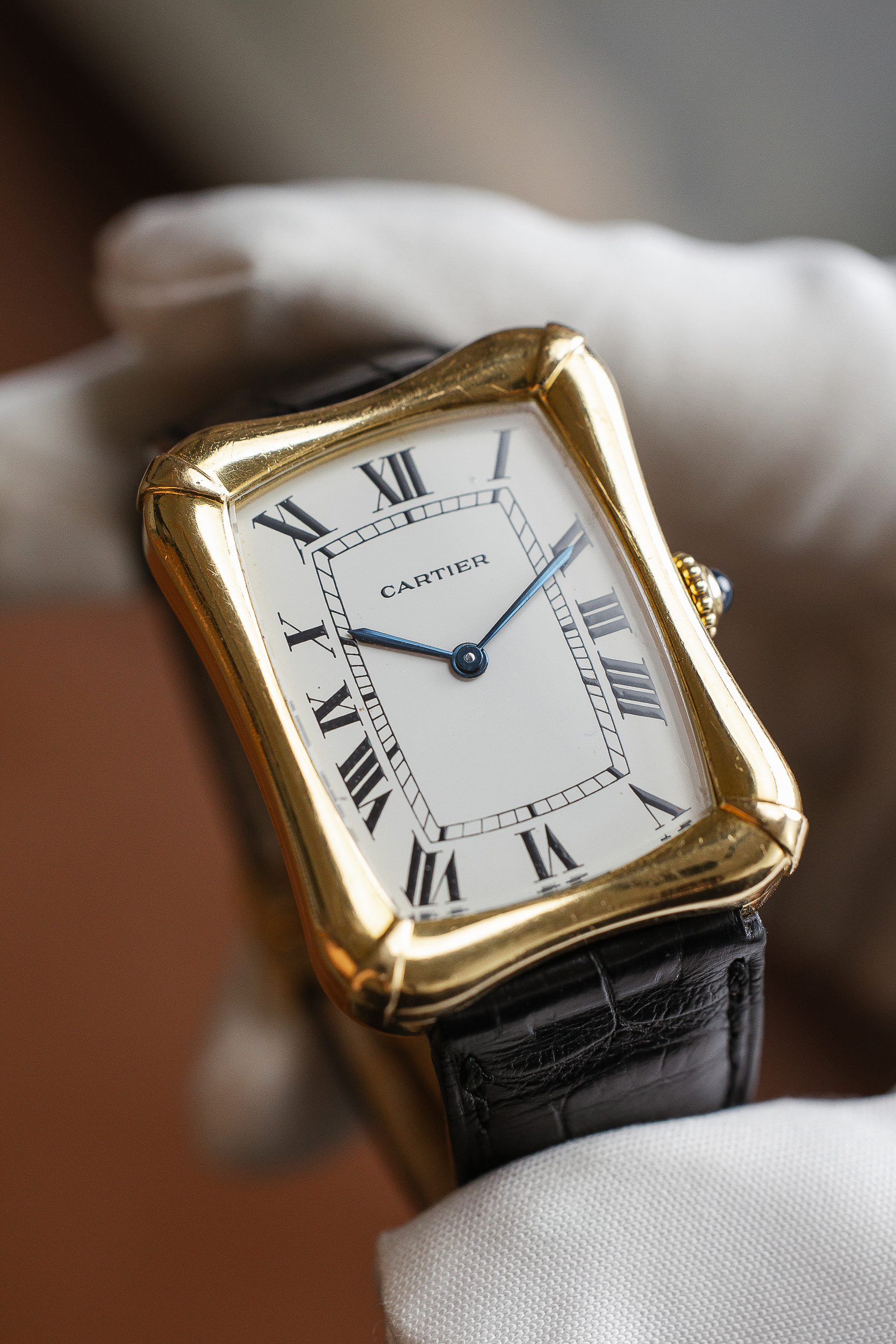 CARTIER BAMBOO COUSSIN WATCH ONLY. - Image 5