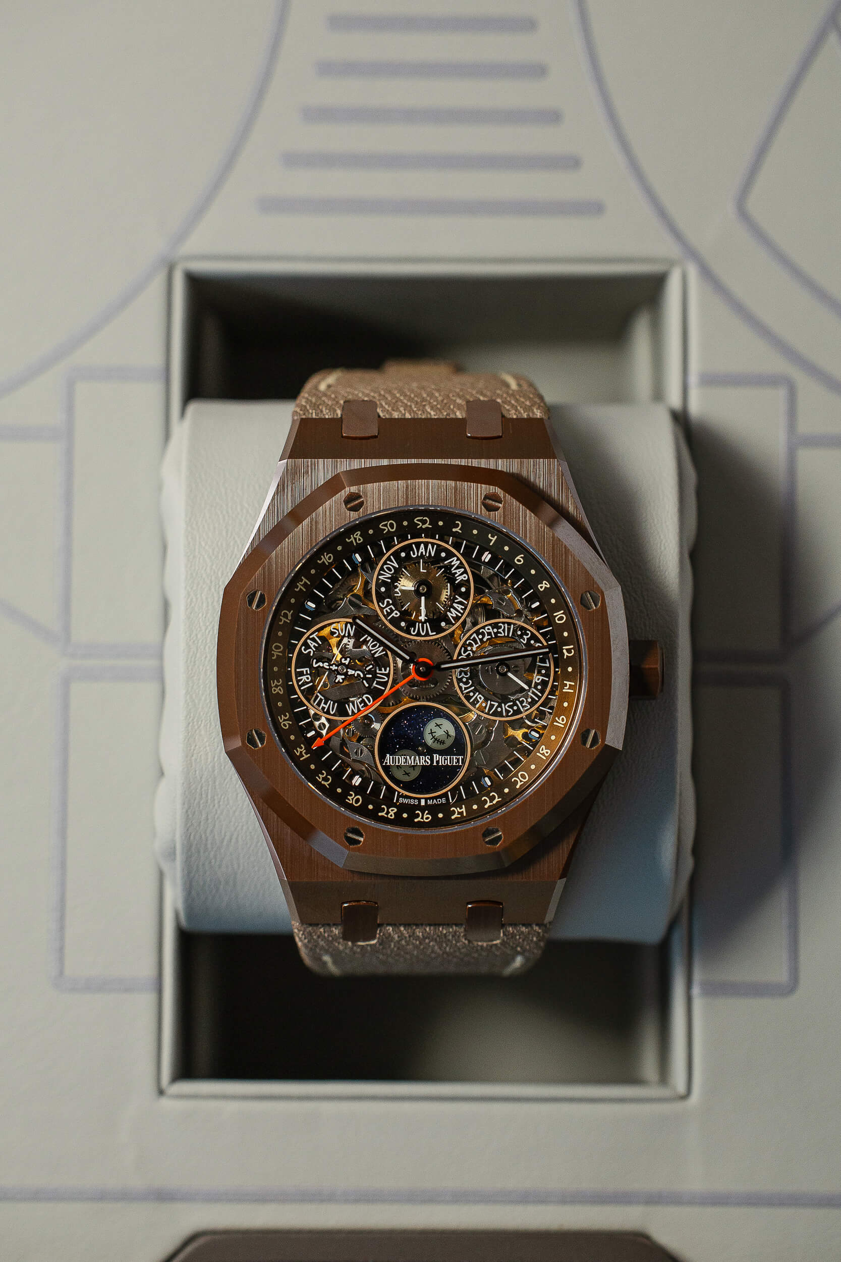 AUDEMARS PIGUET 26585CM TRAVIS SCOTT NEW FULL SET - Image 5
