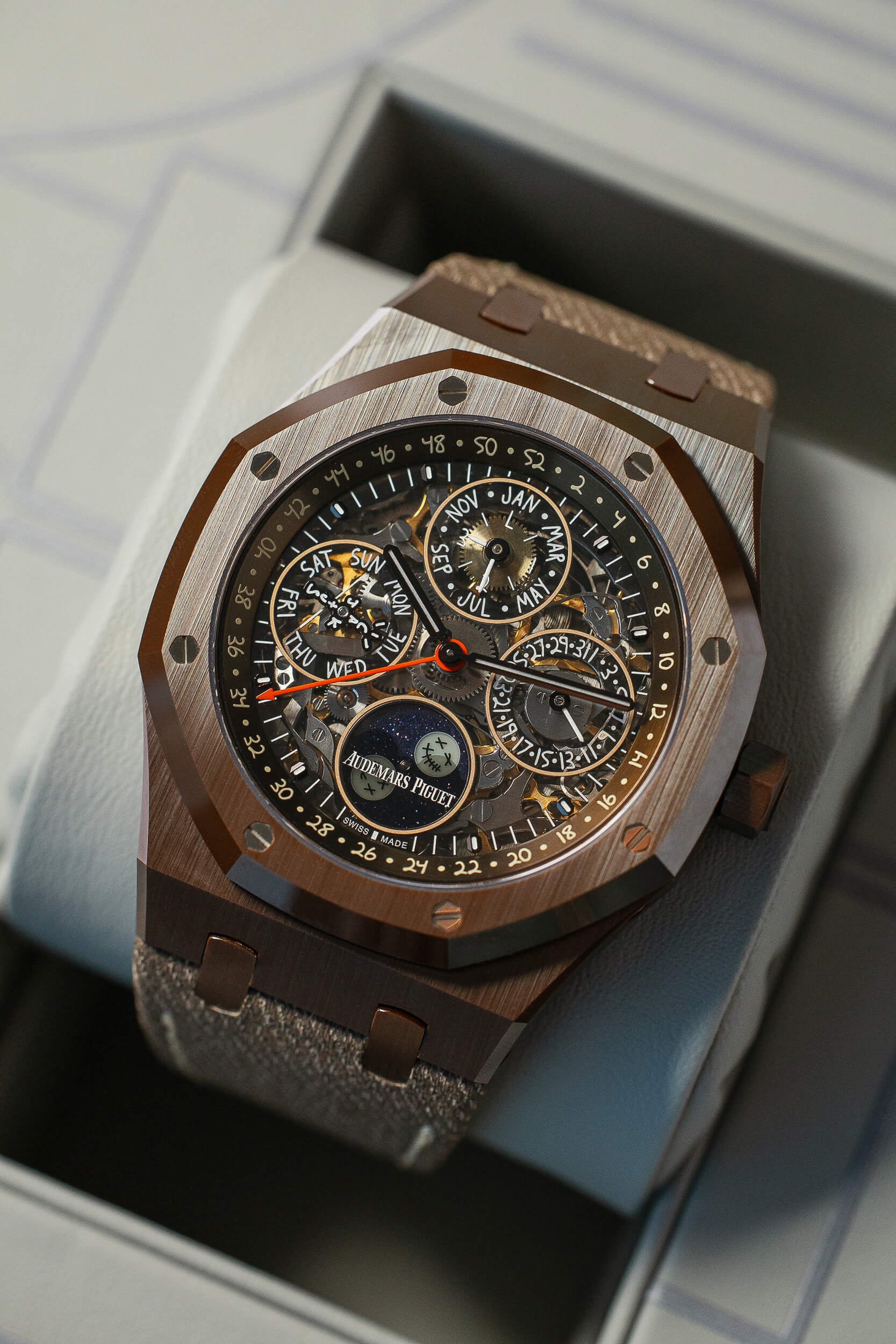 AUDEMARS PIGUET 26585CM TRAVIS SCOTT NEW FULL SET - Image 6