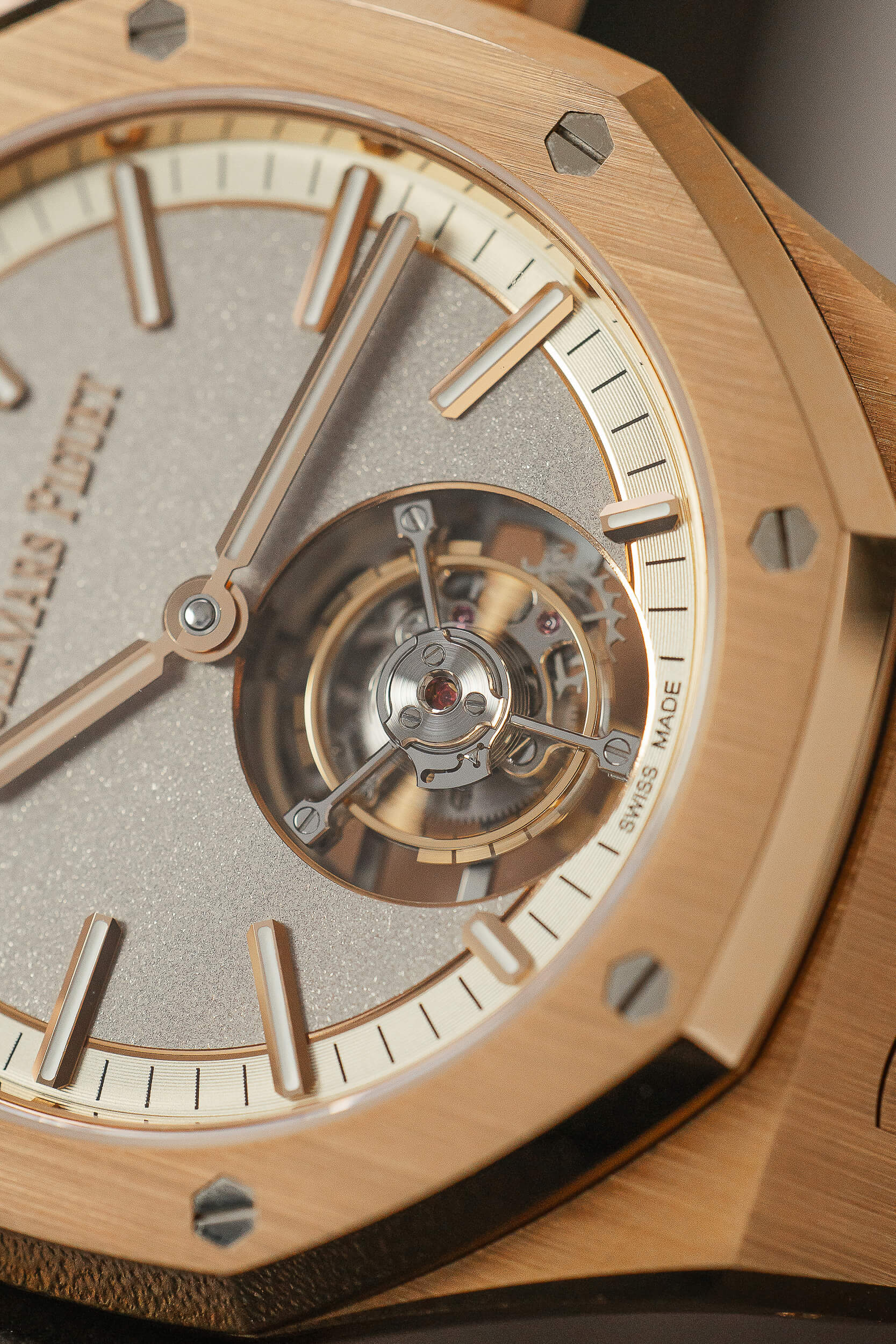 AUDEMARS PIGUET 26730OR NEW FULL SET 2025 - Image 12