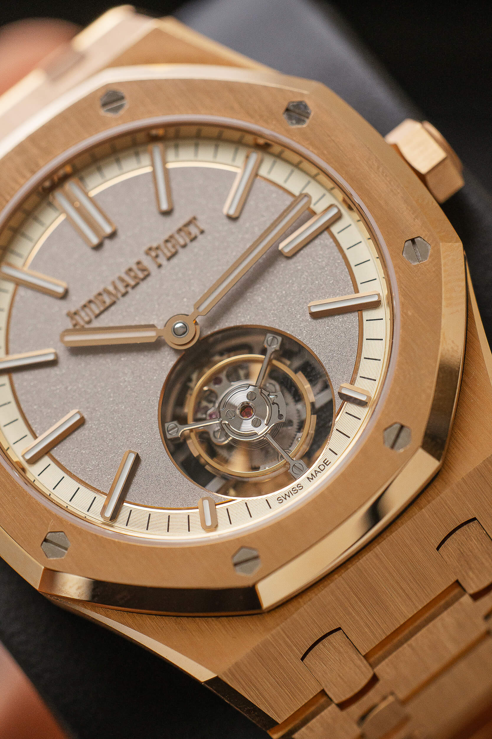 AUDEMARS PIGUET 26730OR NEW FULL SET 2025 - Image 3