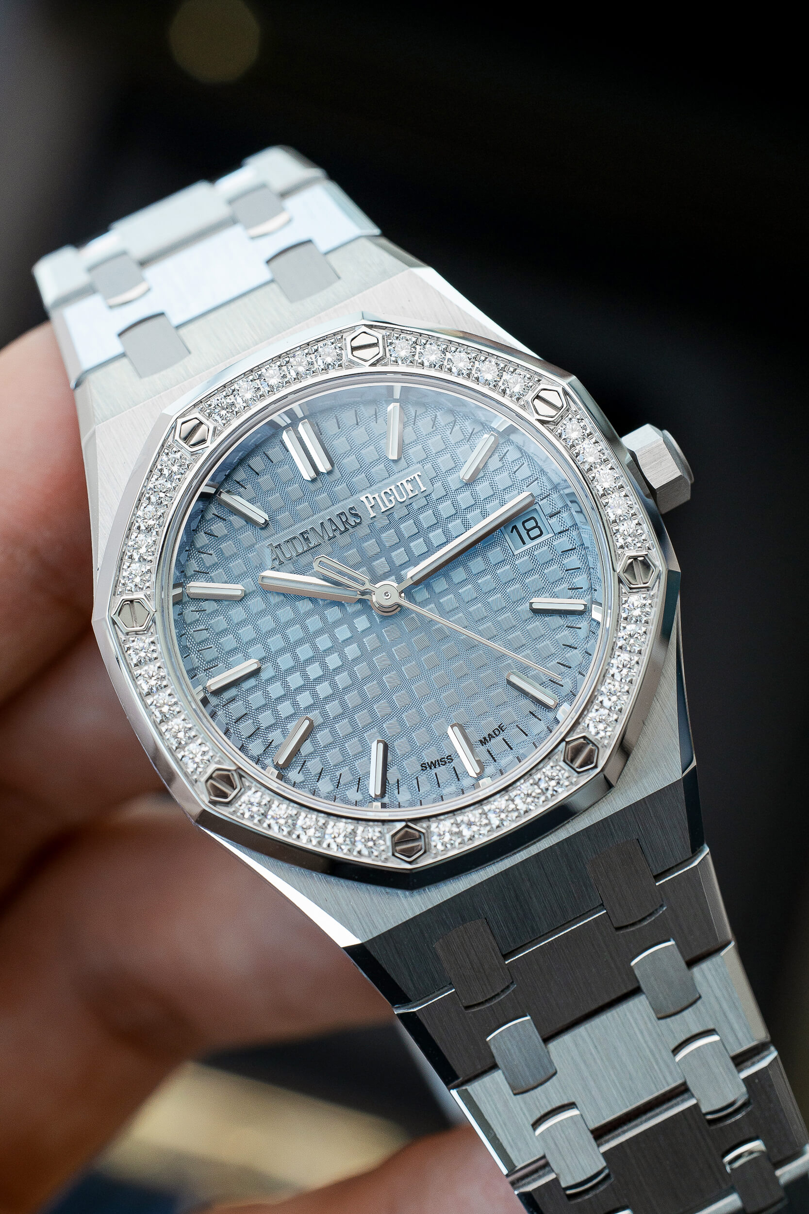 AUDEMARS PIGUET 77451ST ICE BLUE NEW FULL SET - Image 4