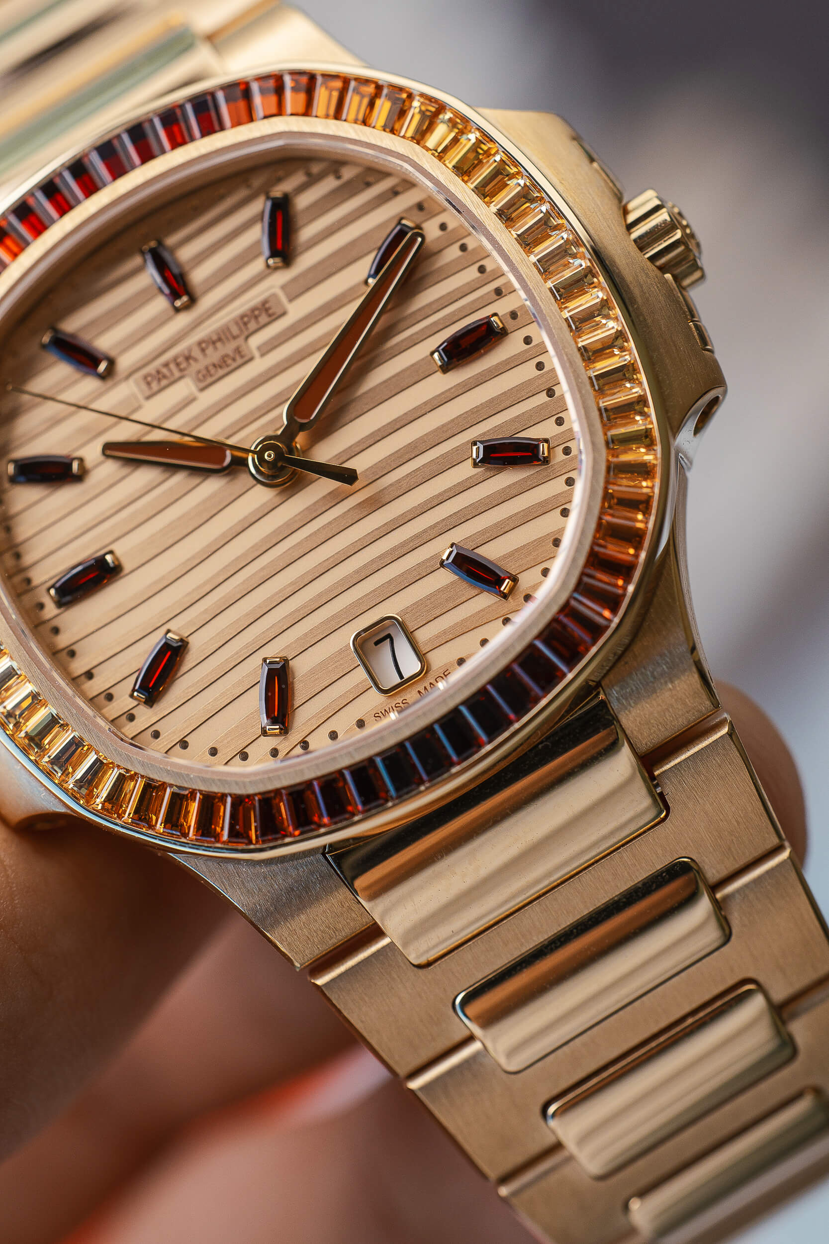 PATEK PHILIPPE 7118/1300R NAUTILUS - Image 4